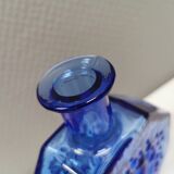 Blue glass vase from Riihimäen Lasi Finland, by Nanny Still.