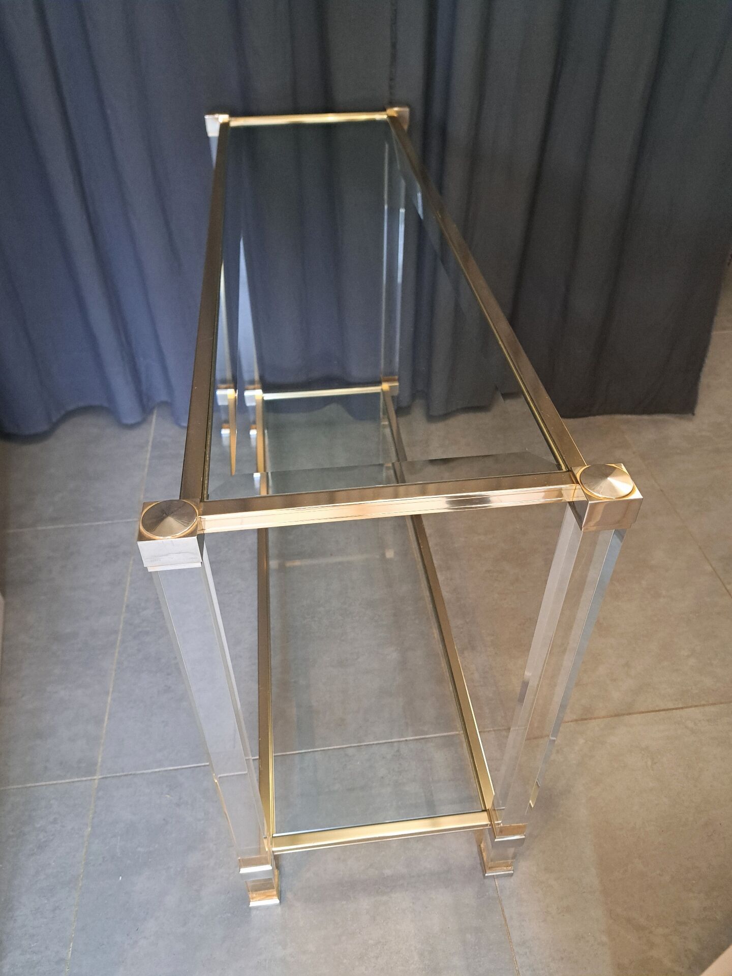 Console Pierre Vandel en lucite et alu doré