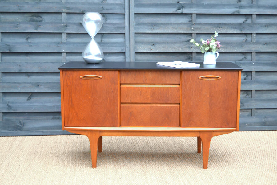 Small sideboard by Jentique * 127.5 cm
