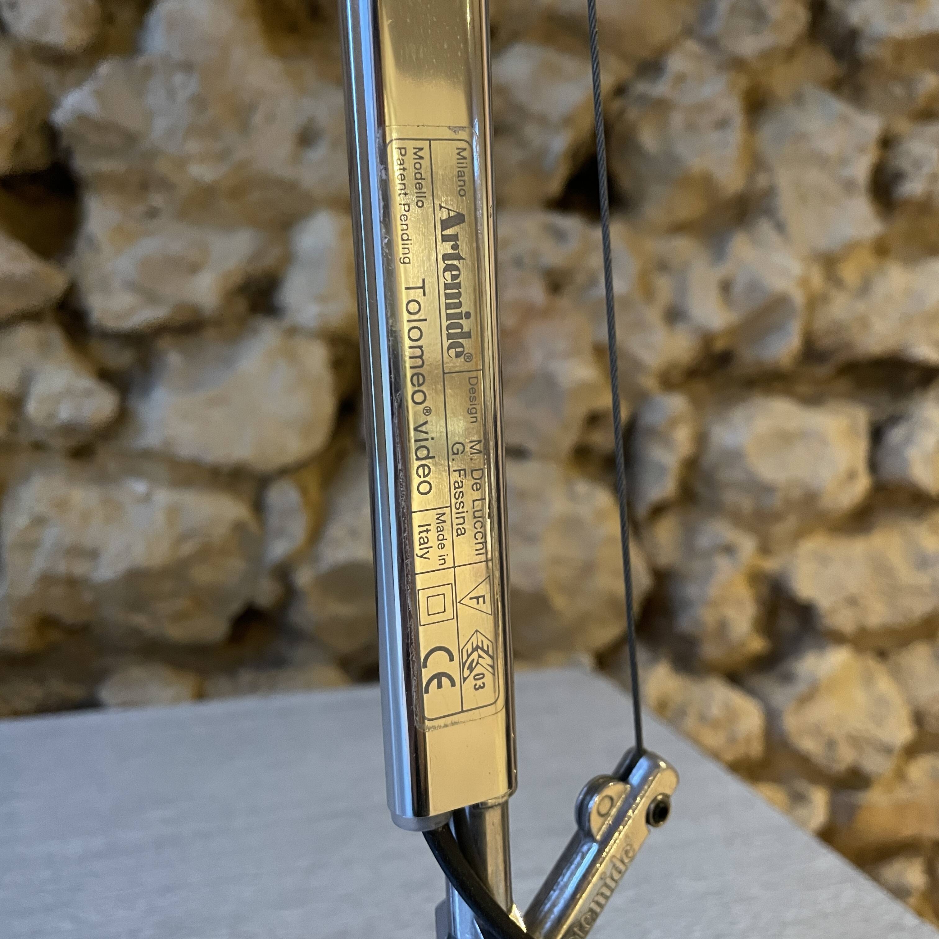 Architect's lamp - Artemide - Tolomeo video