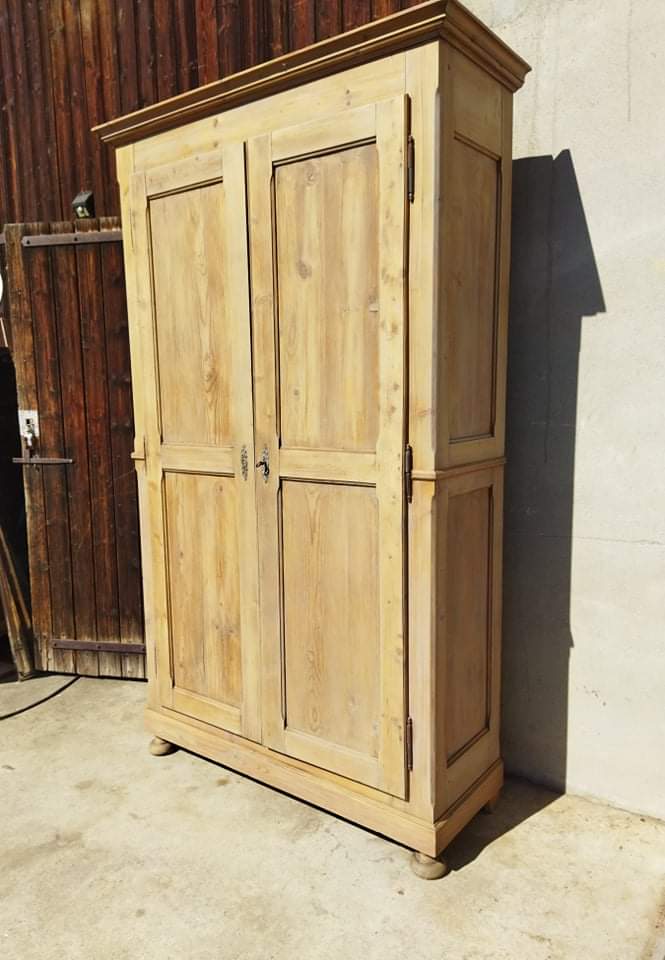 Old farmhouse cabinet