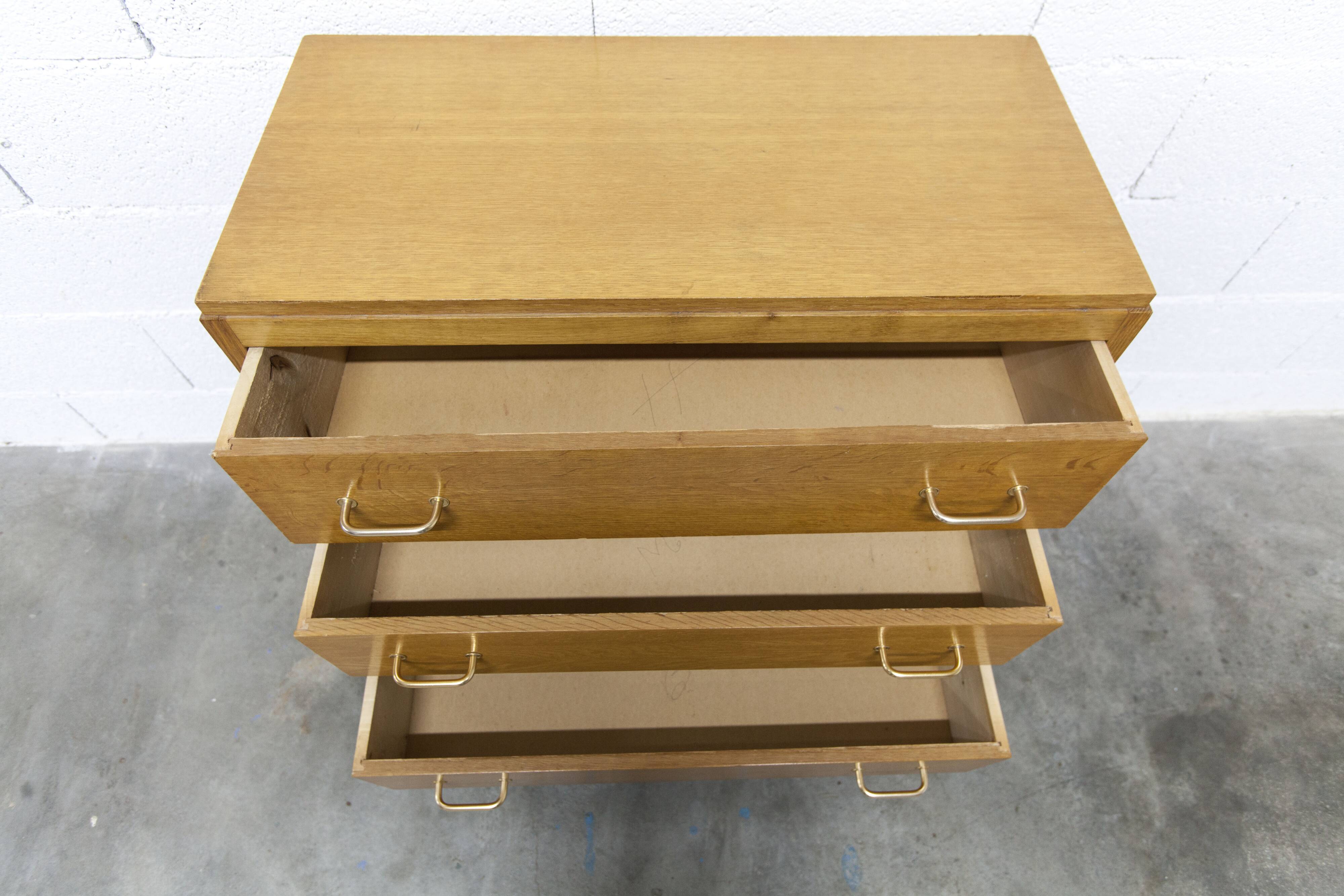 3-drawer chest with splayed legs, 1960s, honey color
