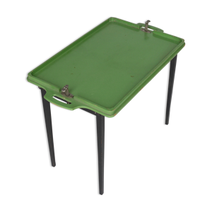 Plateau et table de service
