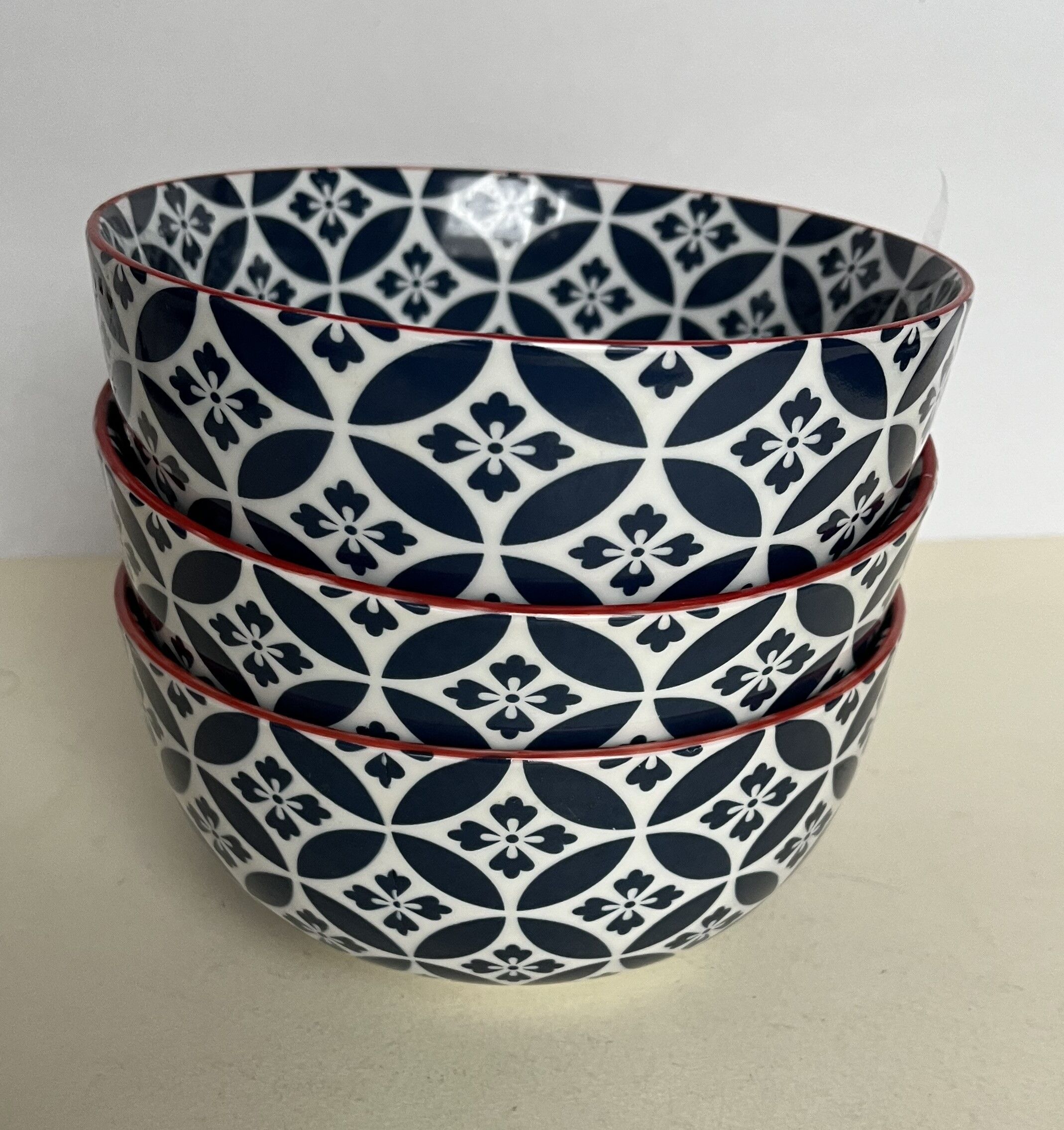 Set of 3 bowls