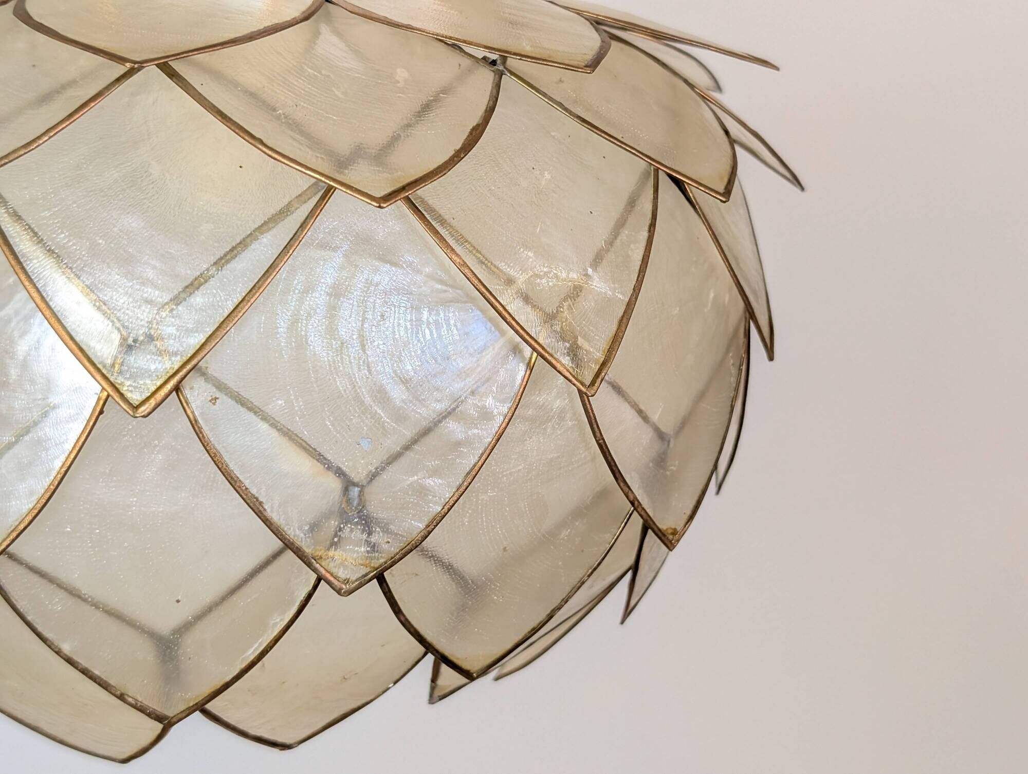 Pair of Lotus mother-of-pearl pendant lights