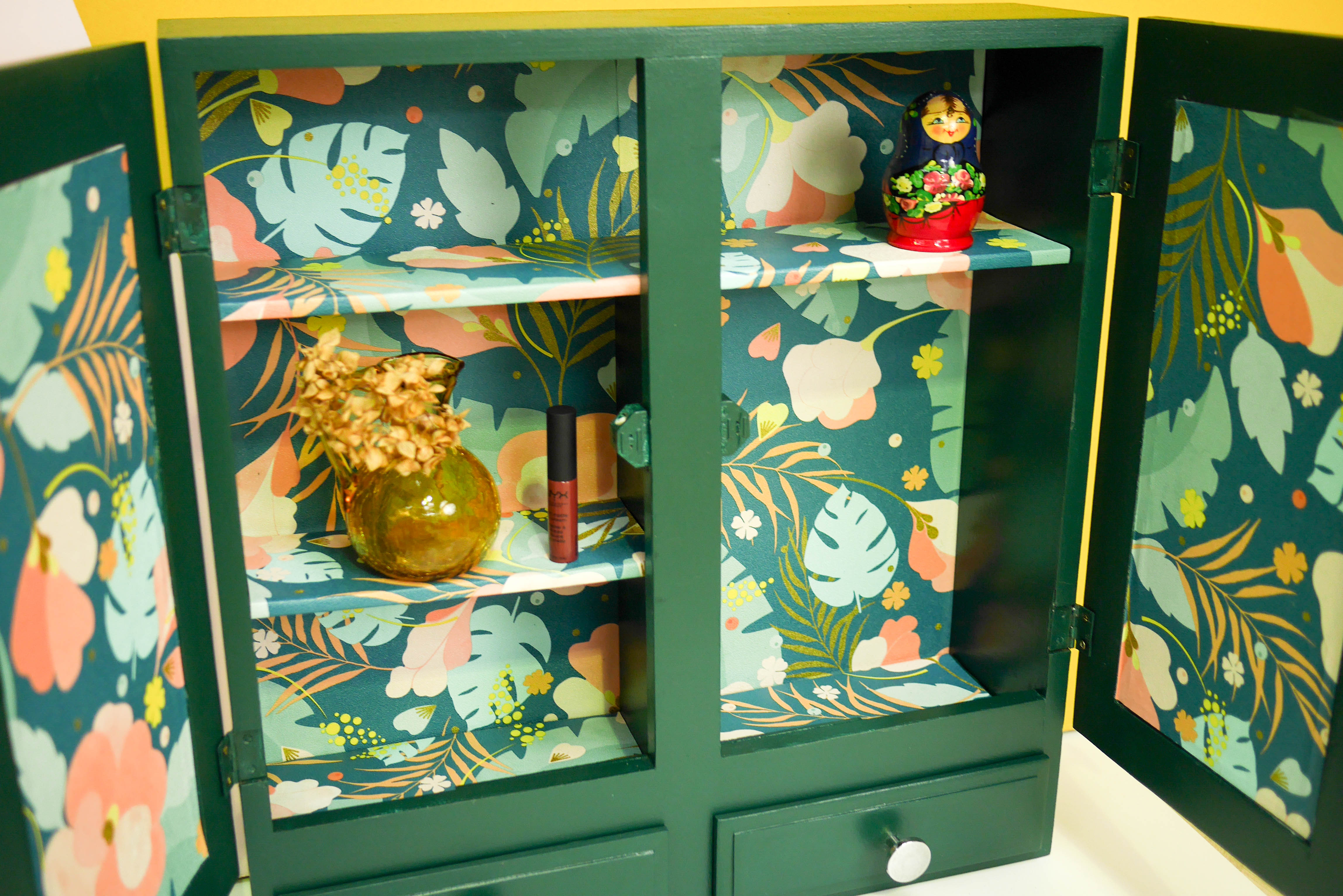 Vintage toilet Cabinet
