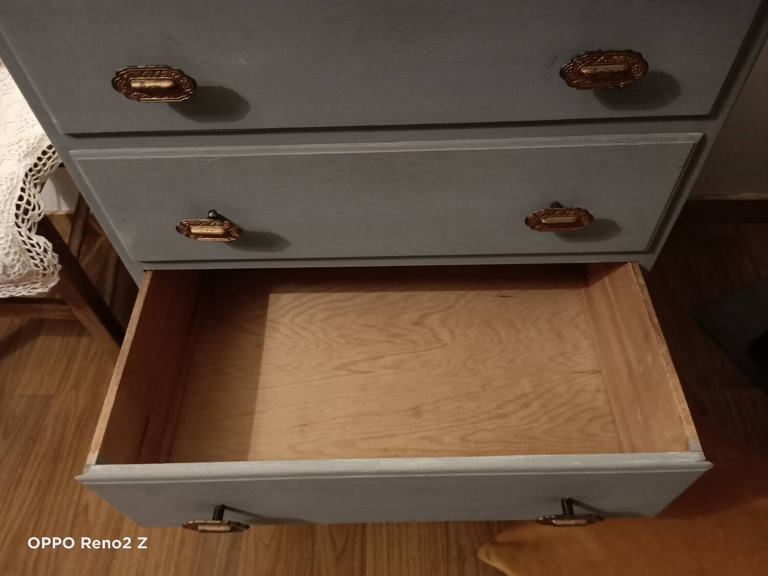 Commode bois patinée