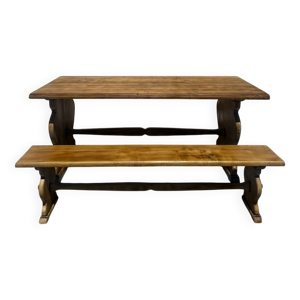 Ensemble table de monastère