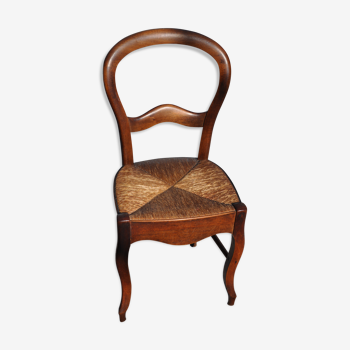 Nice chair wood bedded