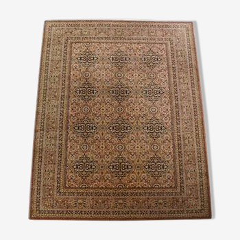 Rug with oriental influences in pure virgin wool 350 x 250 cm
