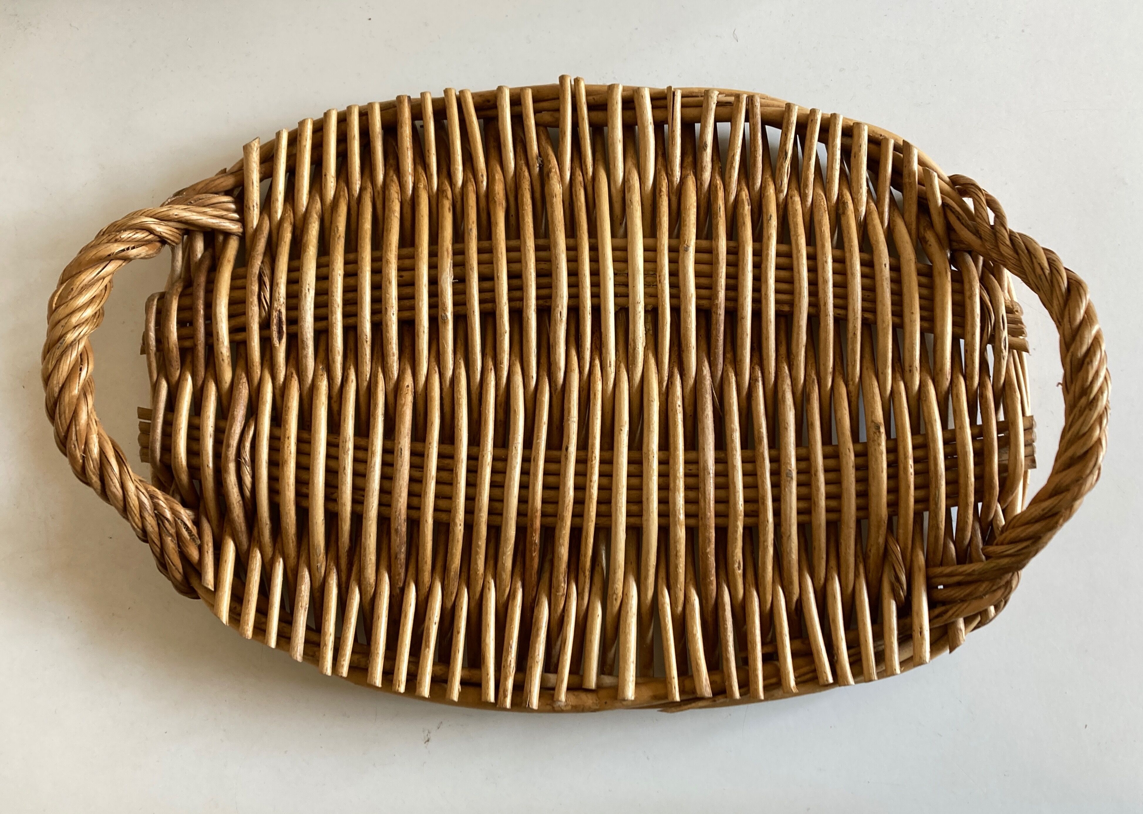 Wicker top 1960