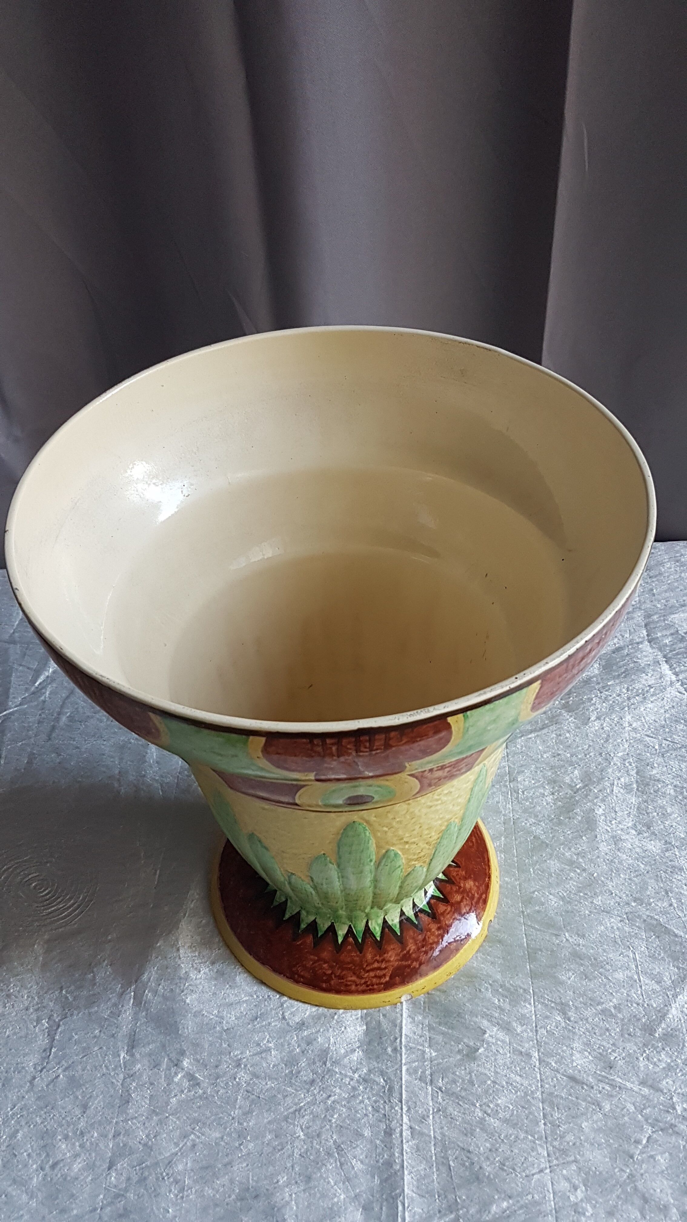 Art-deco vasque lamp in faience