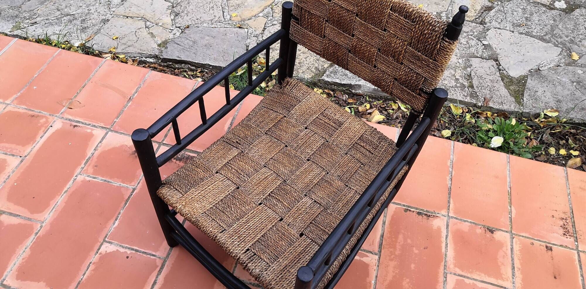 Modernist armchair in wood and braided rope, vintage 1950