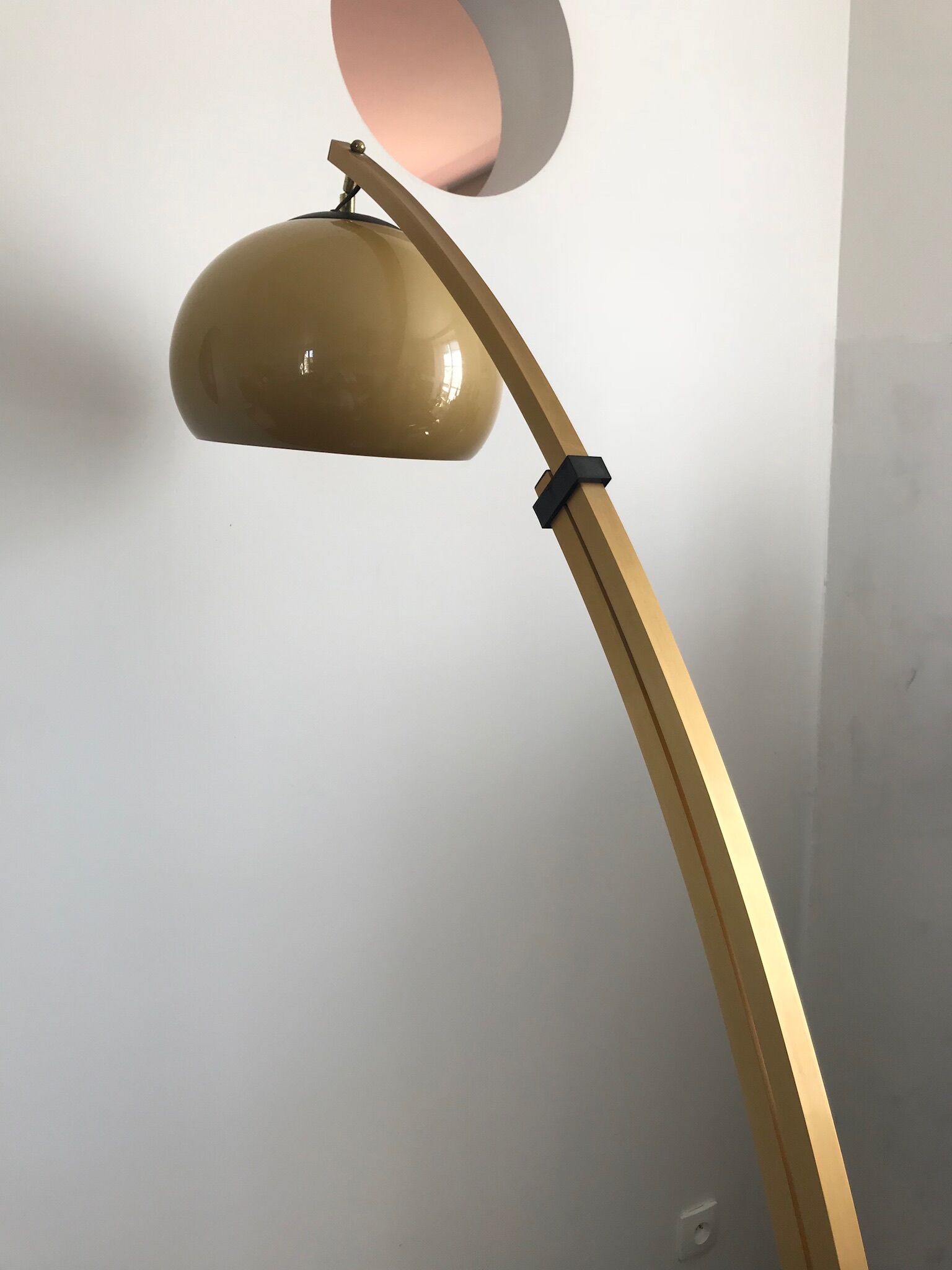 Arc floor lamp gilded stretch 70s