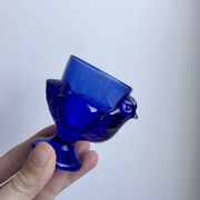 Set of 5 shells model hens in glass color royal blue 70s