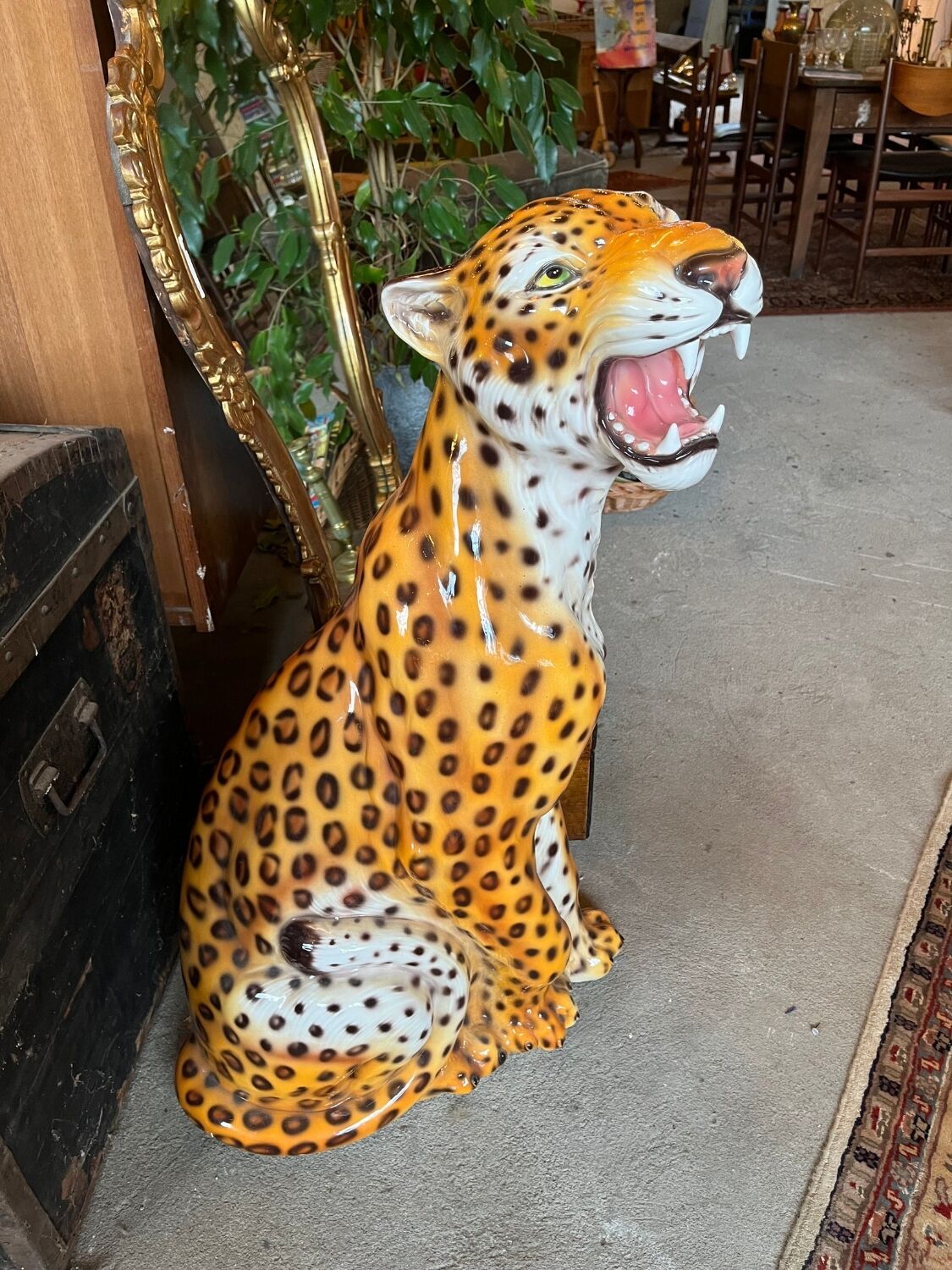 Enamelled ceramic leopard