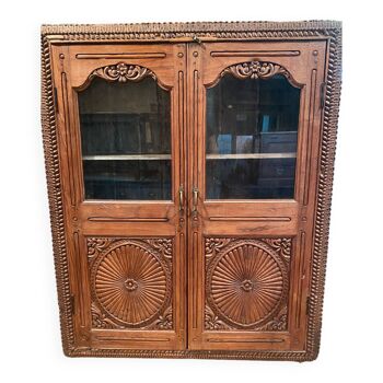 Cabinet indien en bois exotique