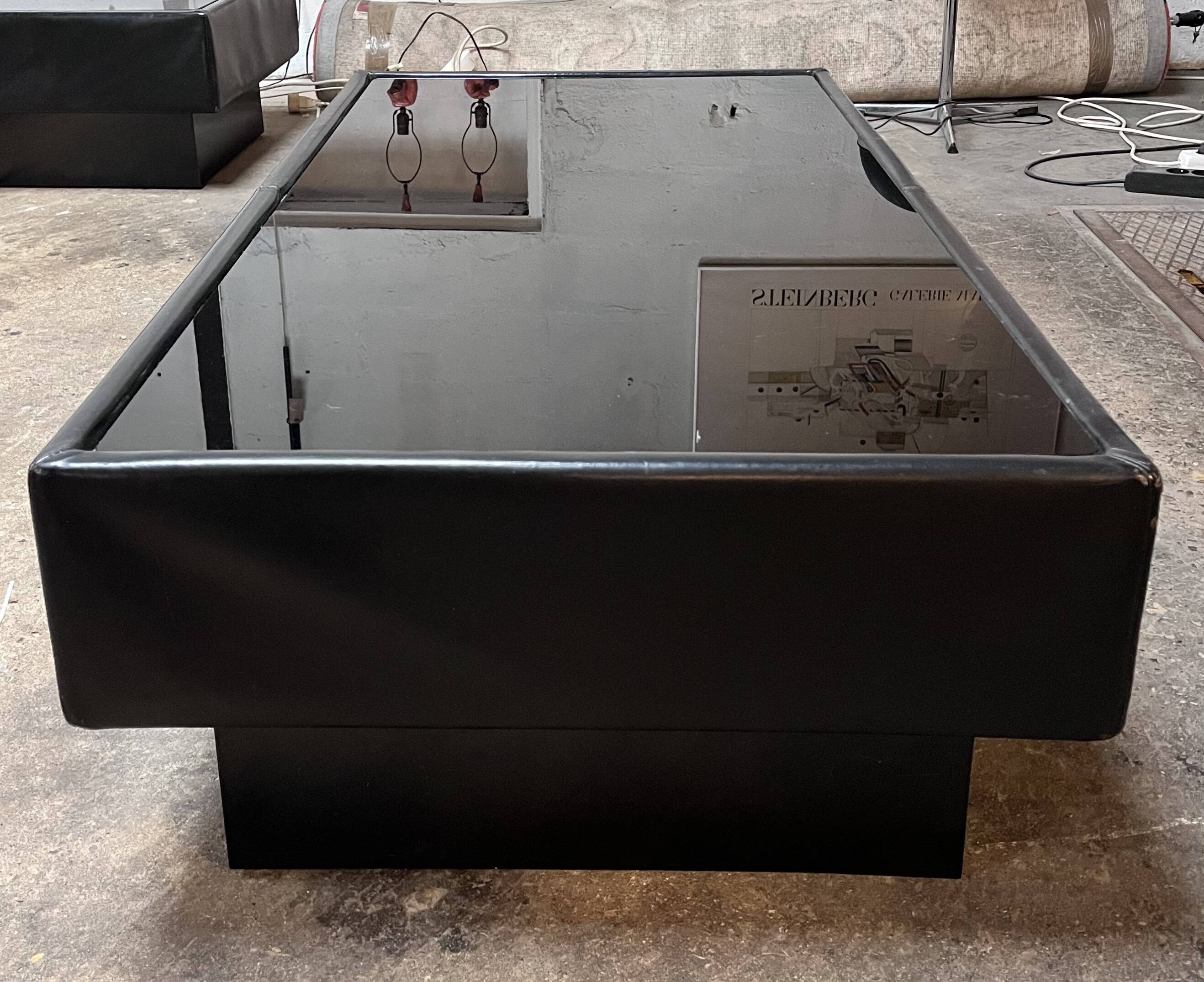 Vintage De Sede coffee table, 1970s