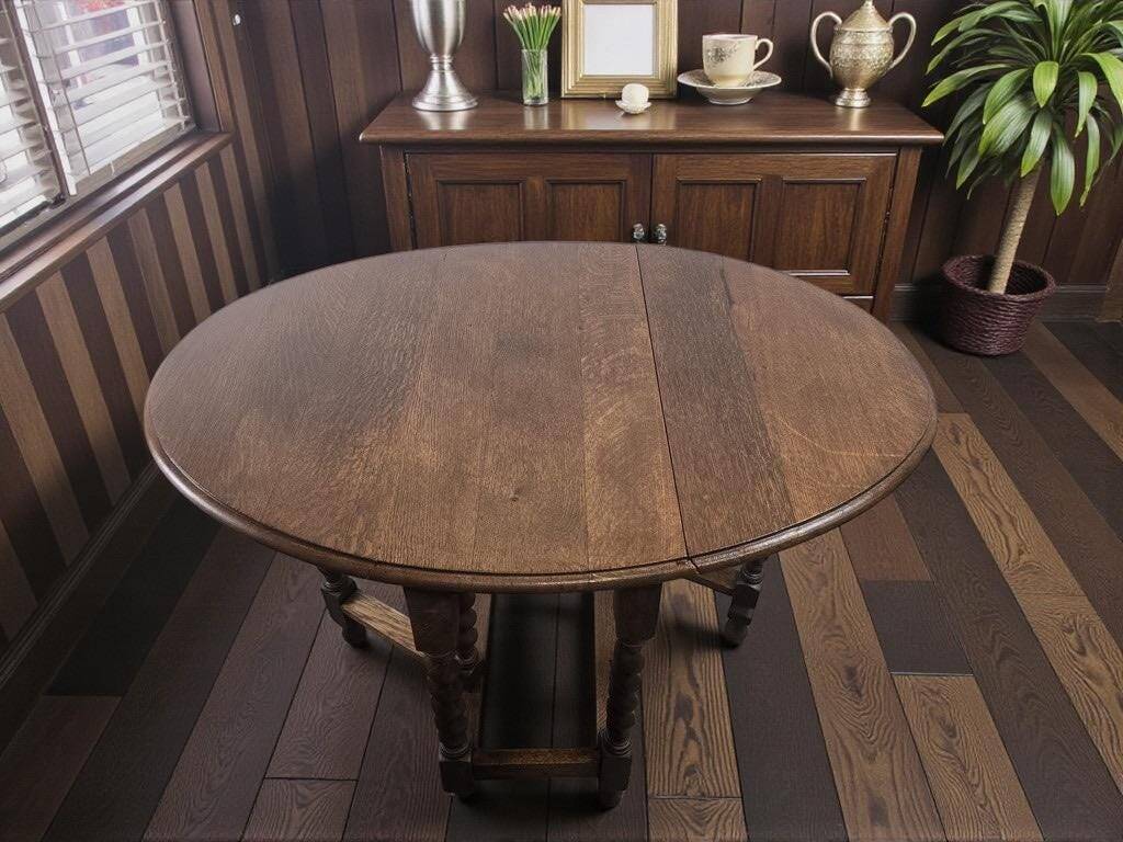 Vintage wooden table (foldable) / drop-leaf table / console