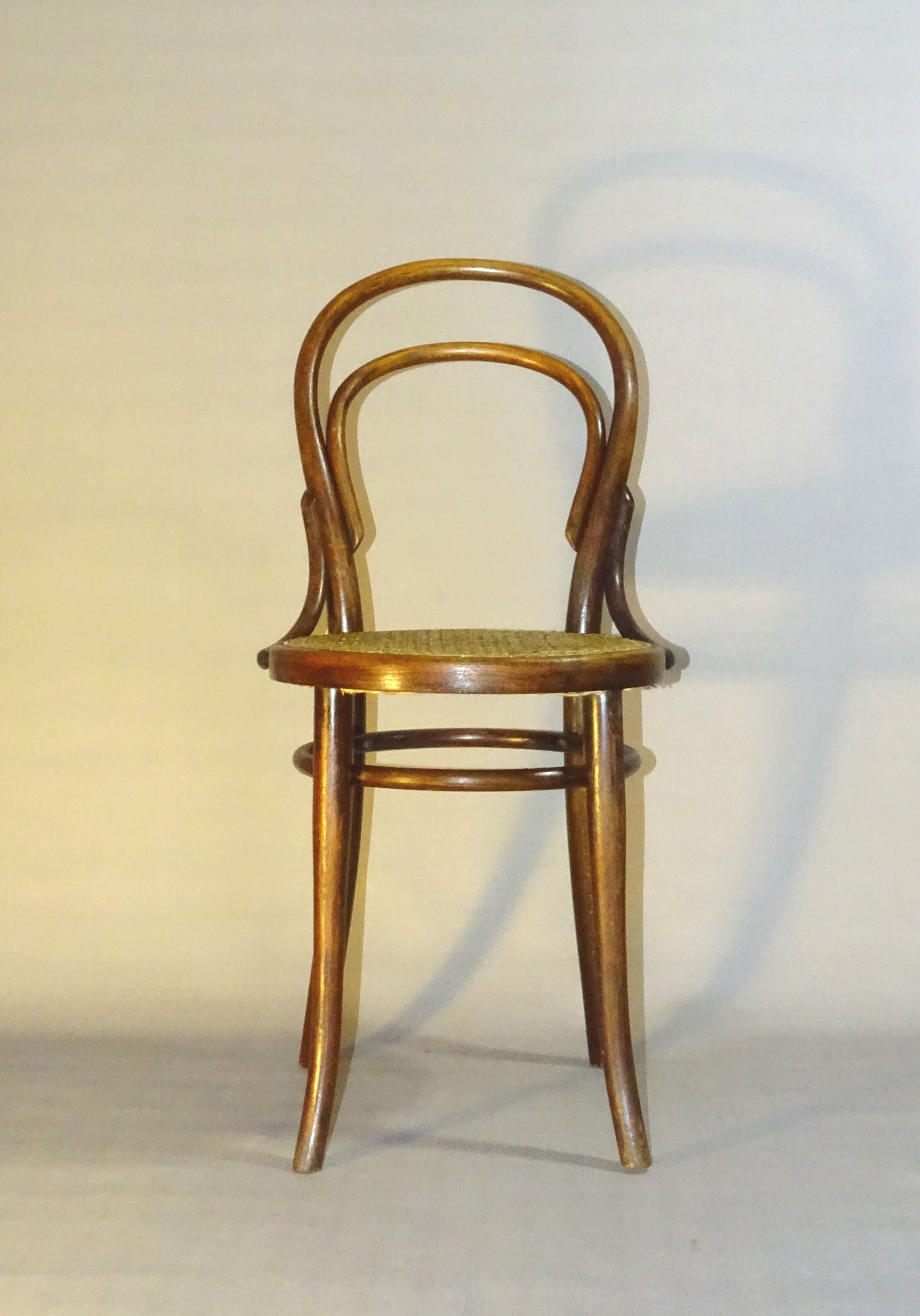 2 chairs Thonet n°14 1/2 canned, circa 1914
