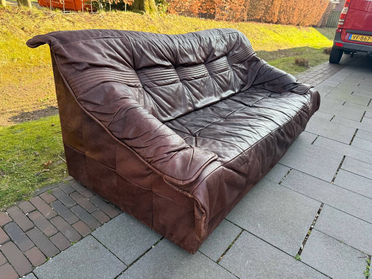 3 seater relax couch