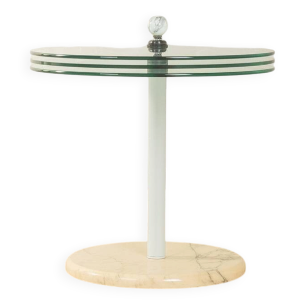 Table d'appoint sculpturale des années 1980 avec des plateaux en verre pivotants et une base en marbre massif.