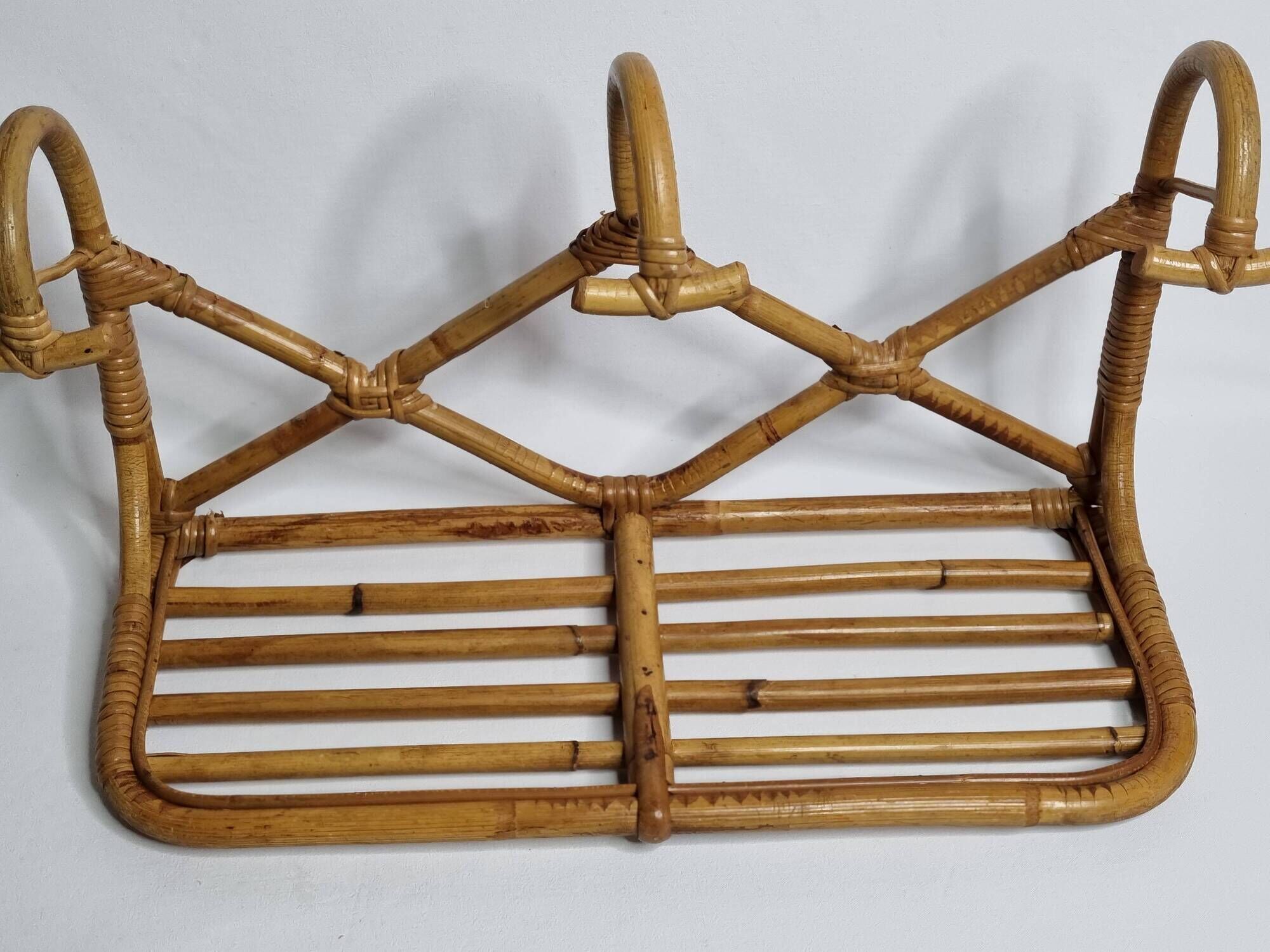Vintage Rattan Wall Shelf with Hooks – 60s/70s