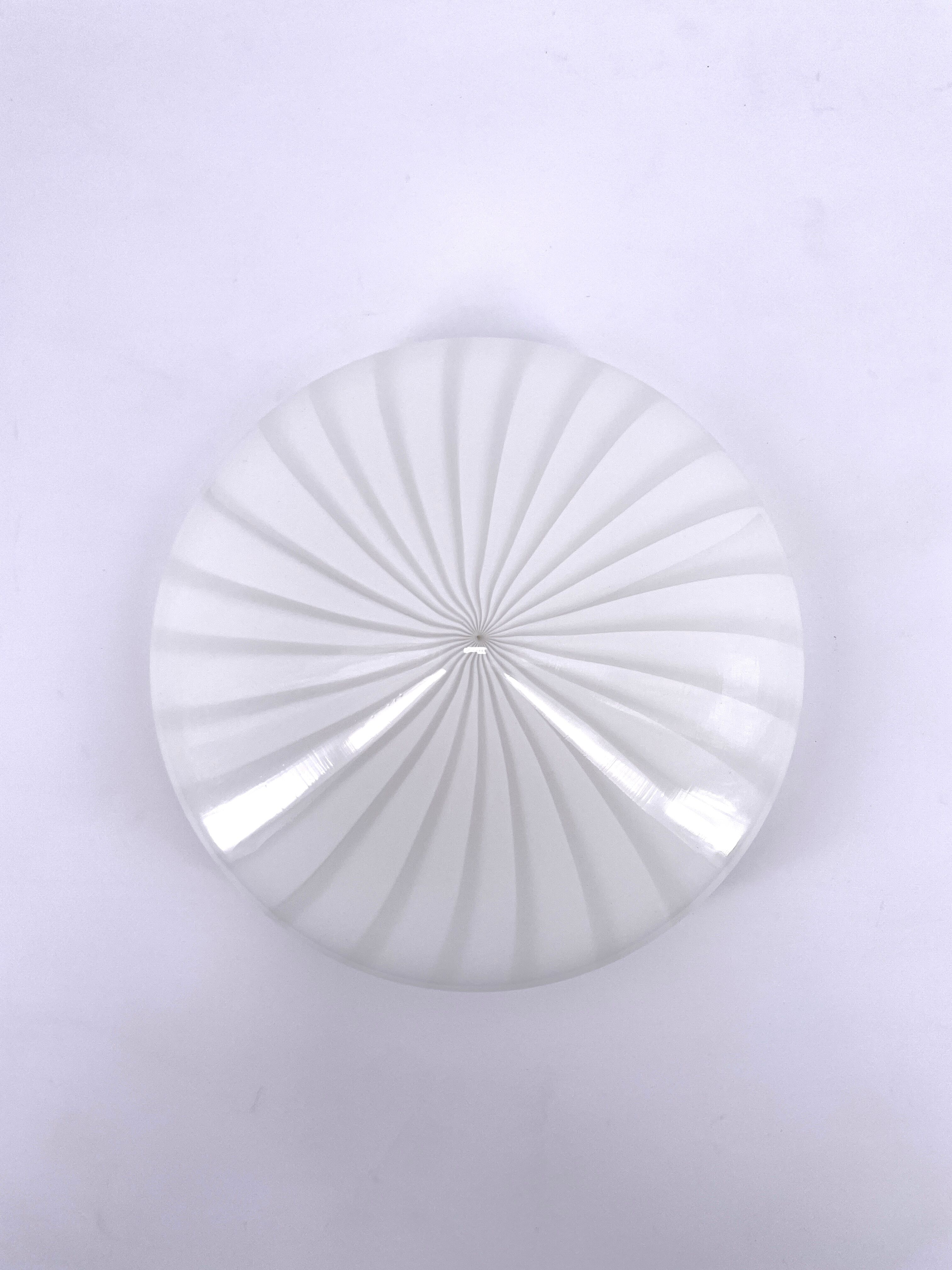White Murano glass lamp