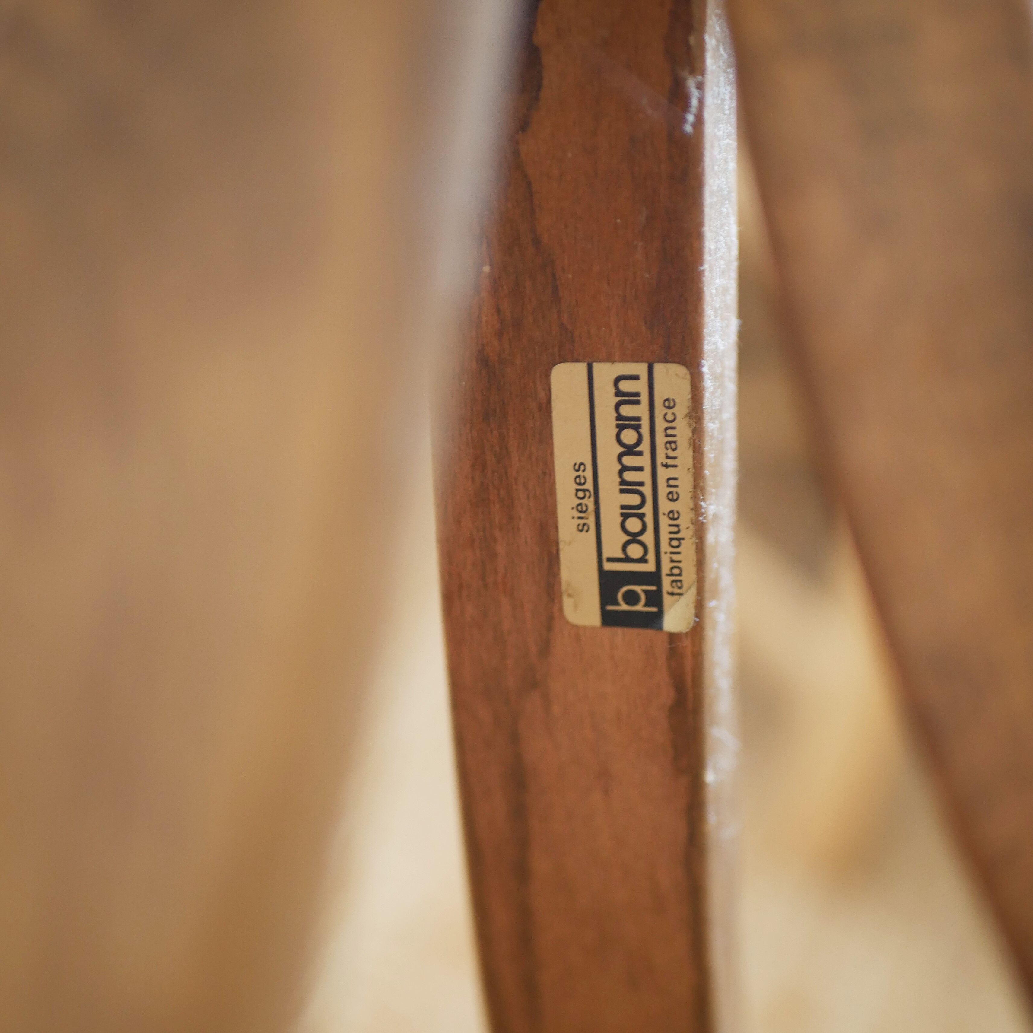Coat rack on feet Parrot Baumann