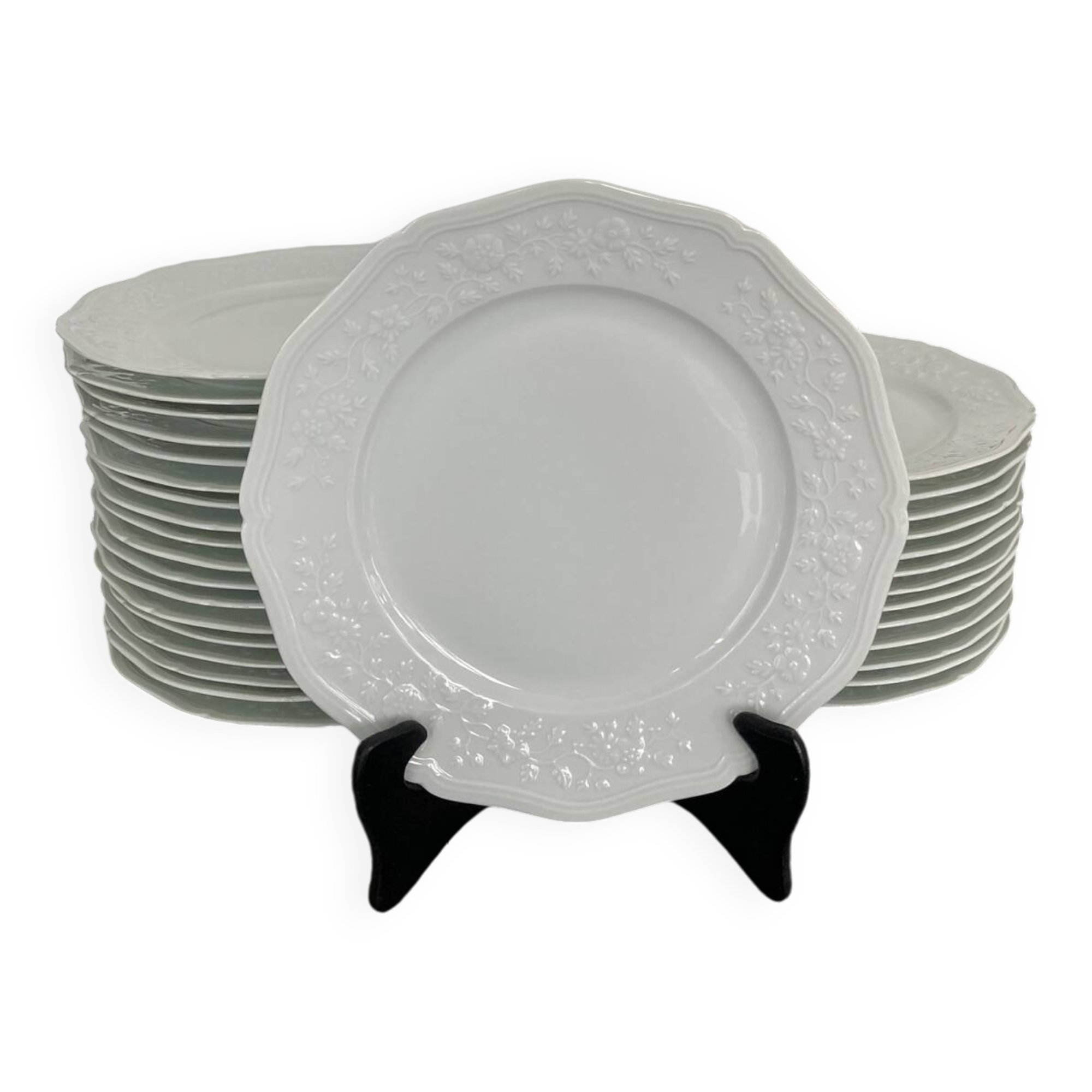 Set of 19 Pont aux Choux reissue plates