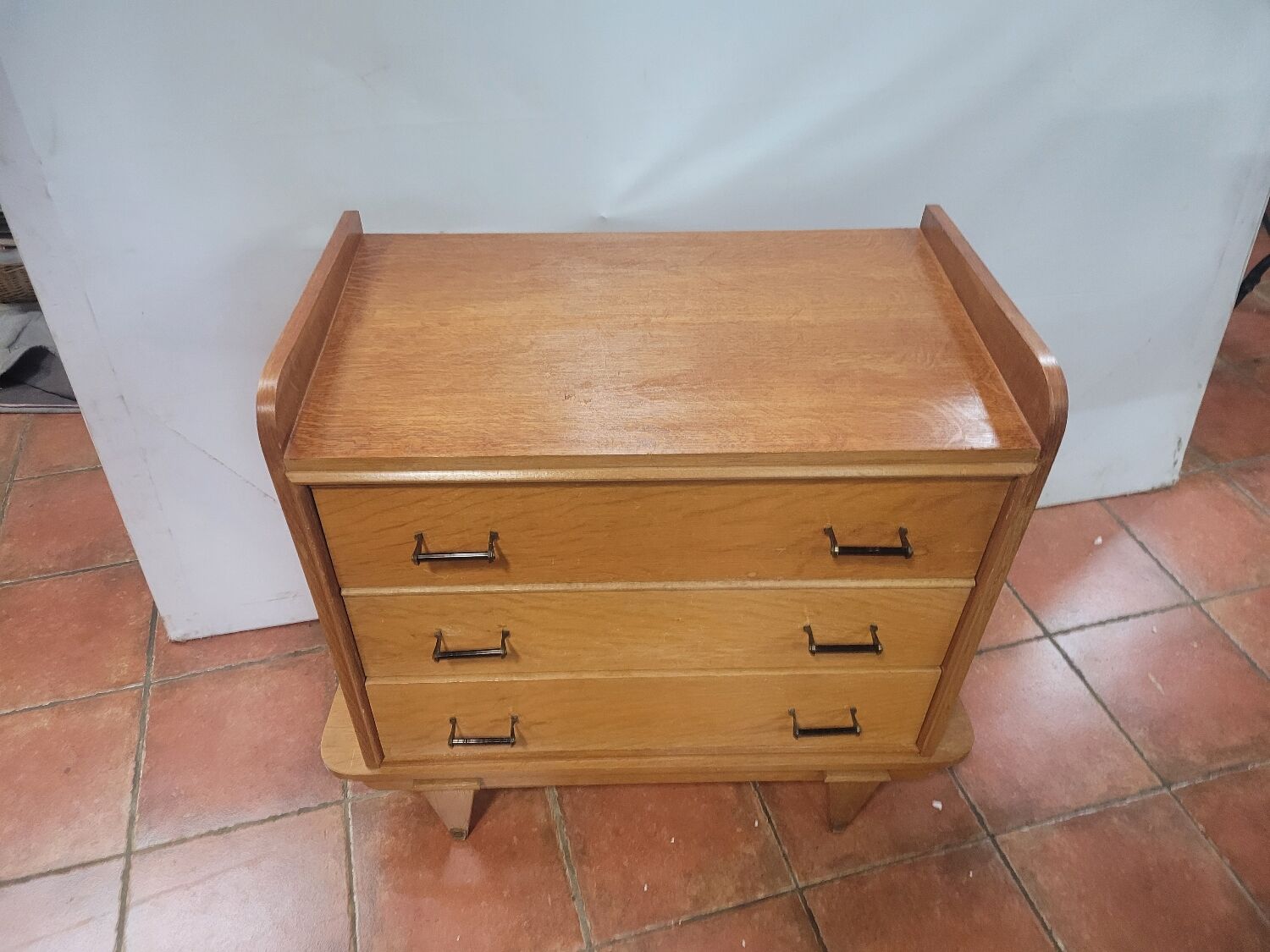 Vintage oak chest of drawers from the 60s