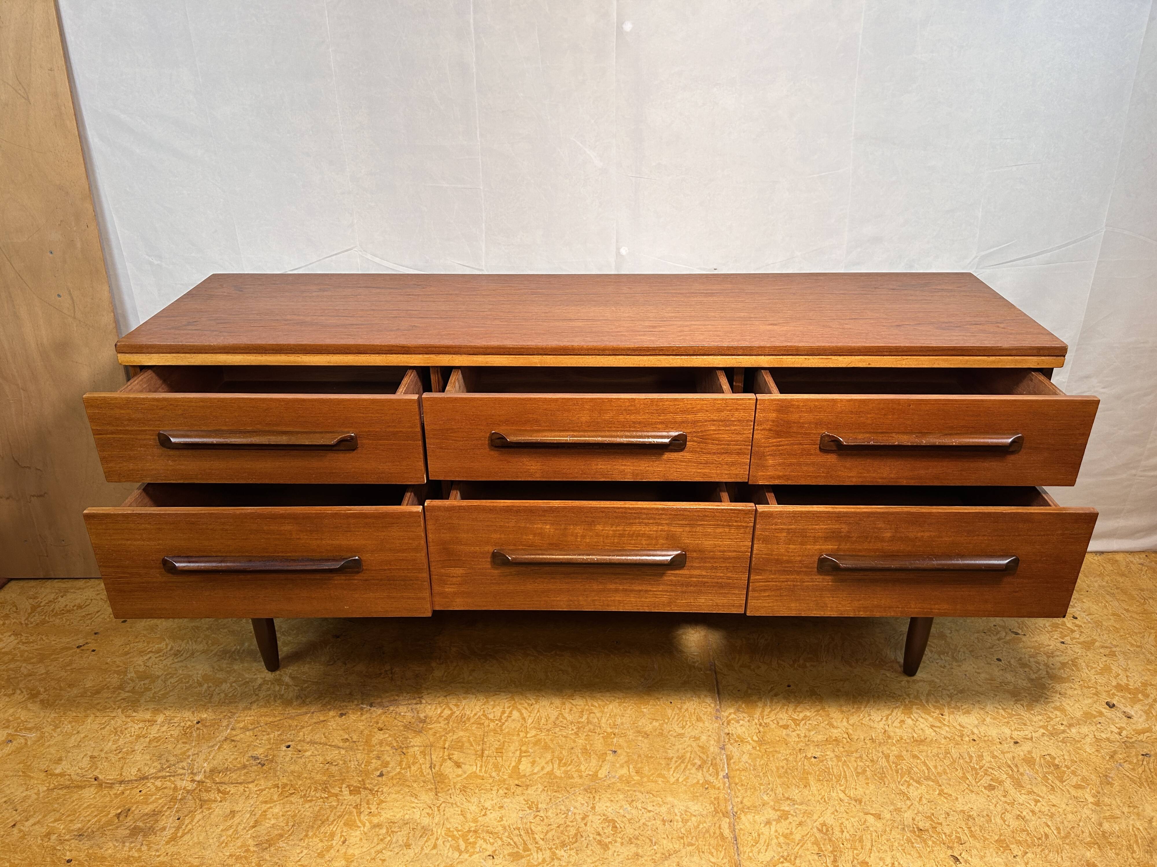 Mid Century Retro Vintage Teak Sideboard 1960s  6 Drawer Storage Stylish