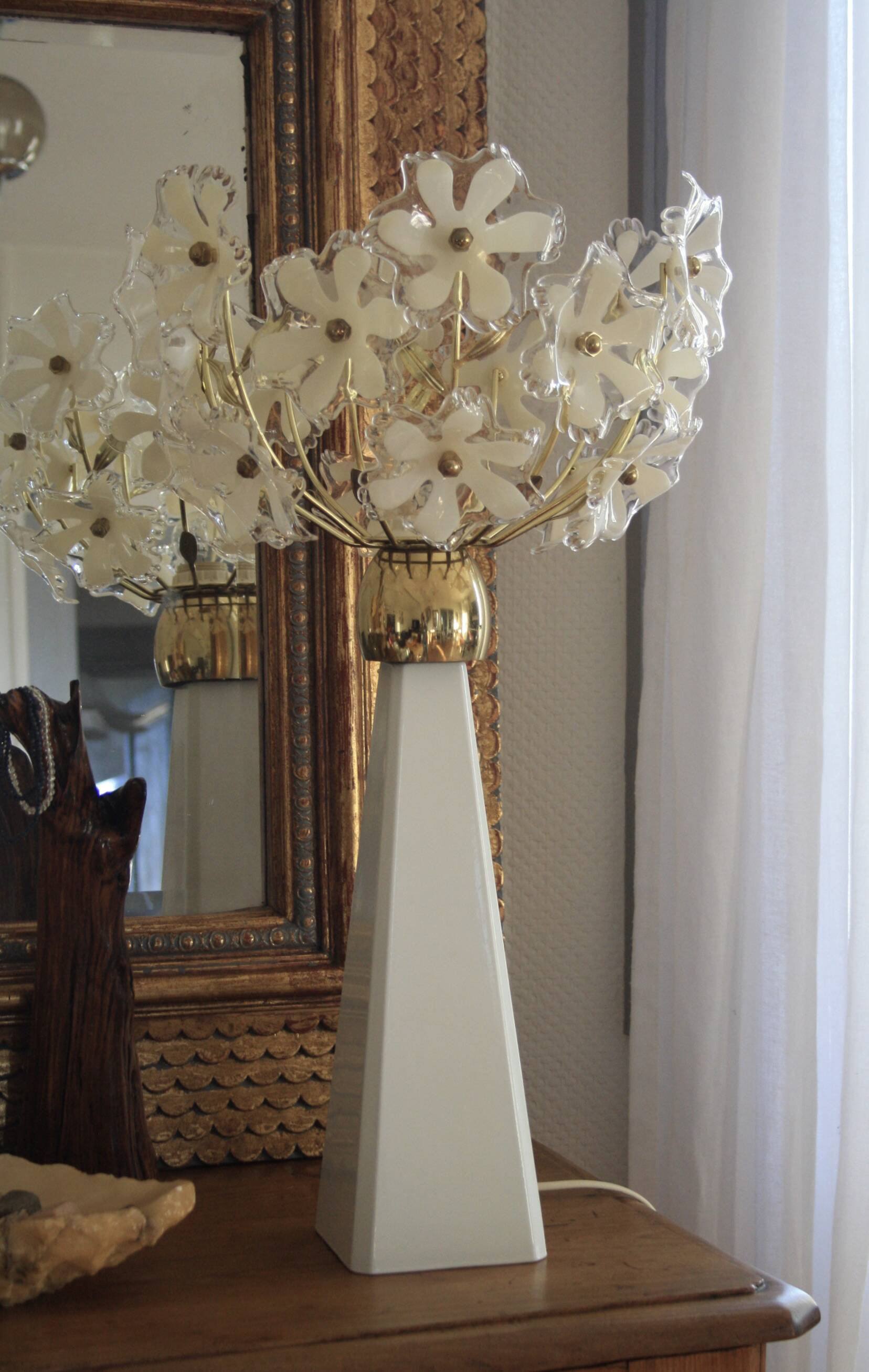 Ceramic lamp & flower lampshade