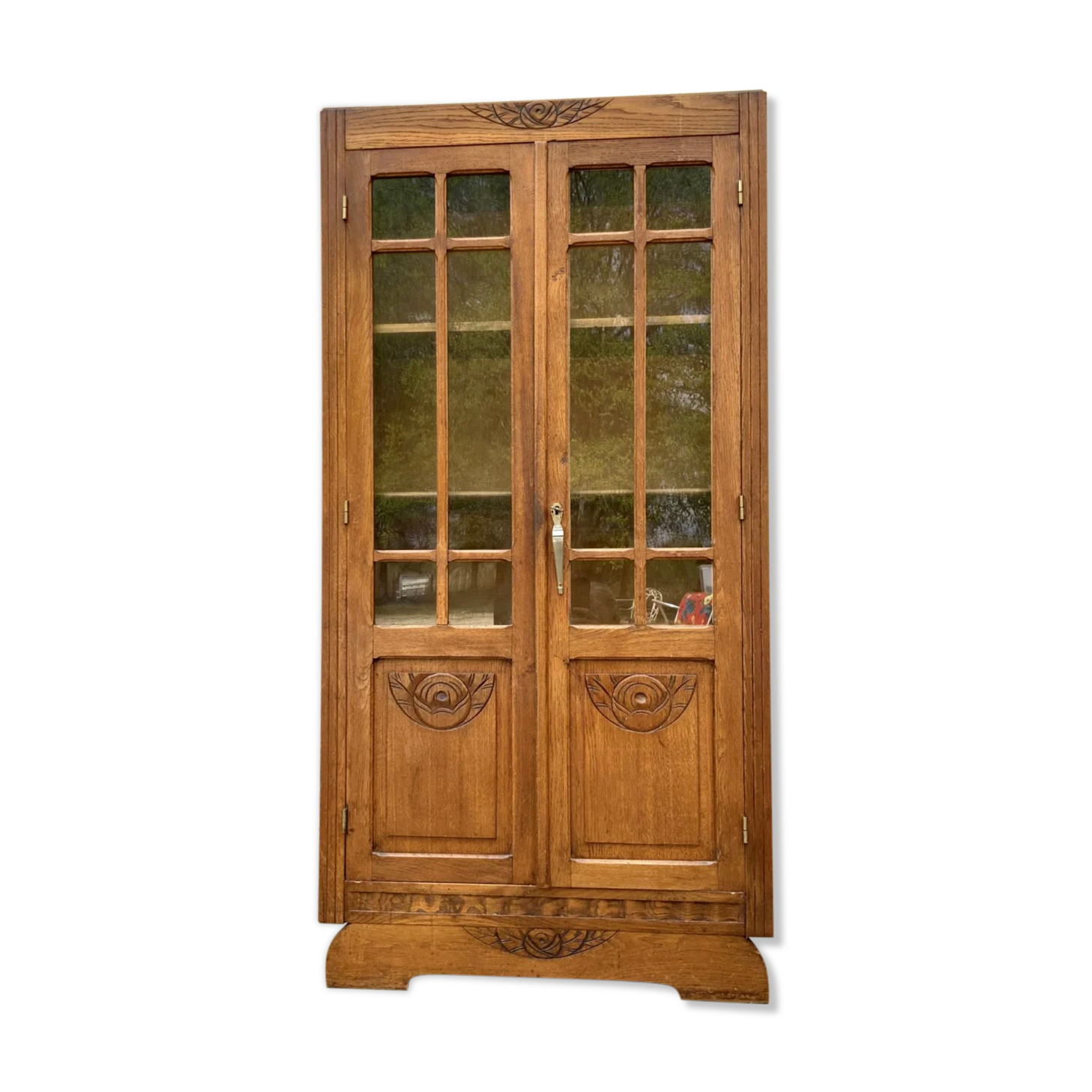 Parisian cabinet art deco glazed