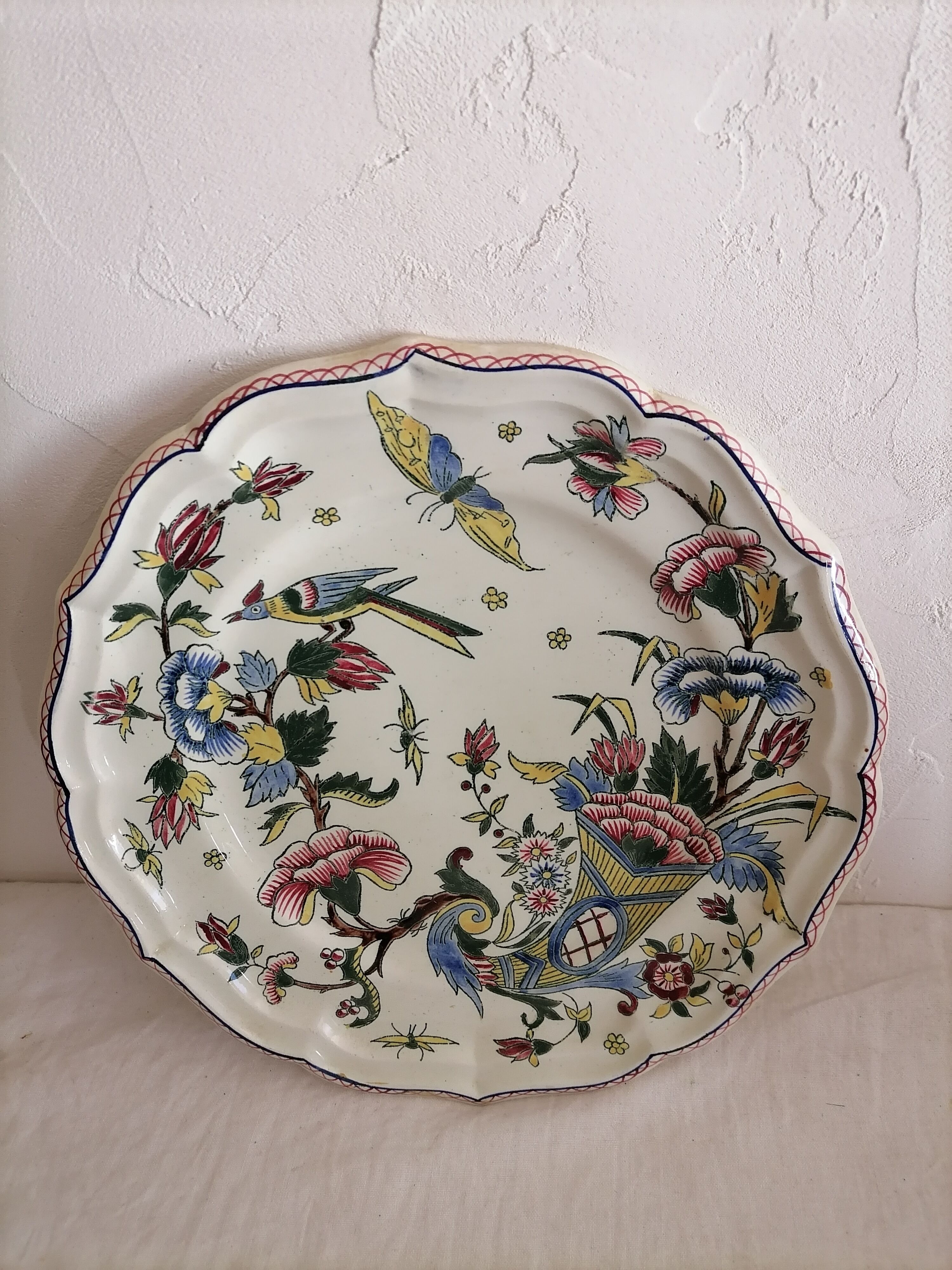 Old earthenware plate of Gien, cornucopia décor