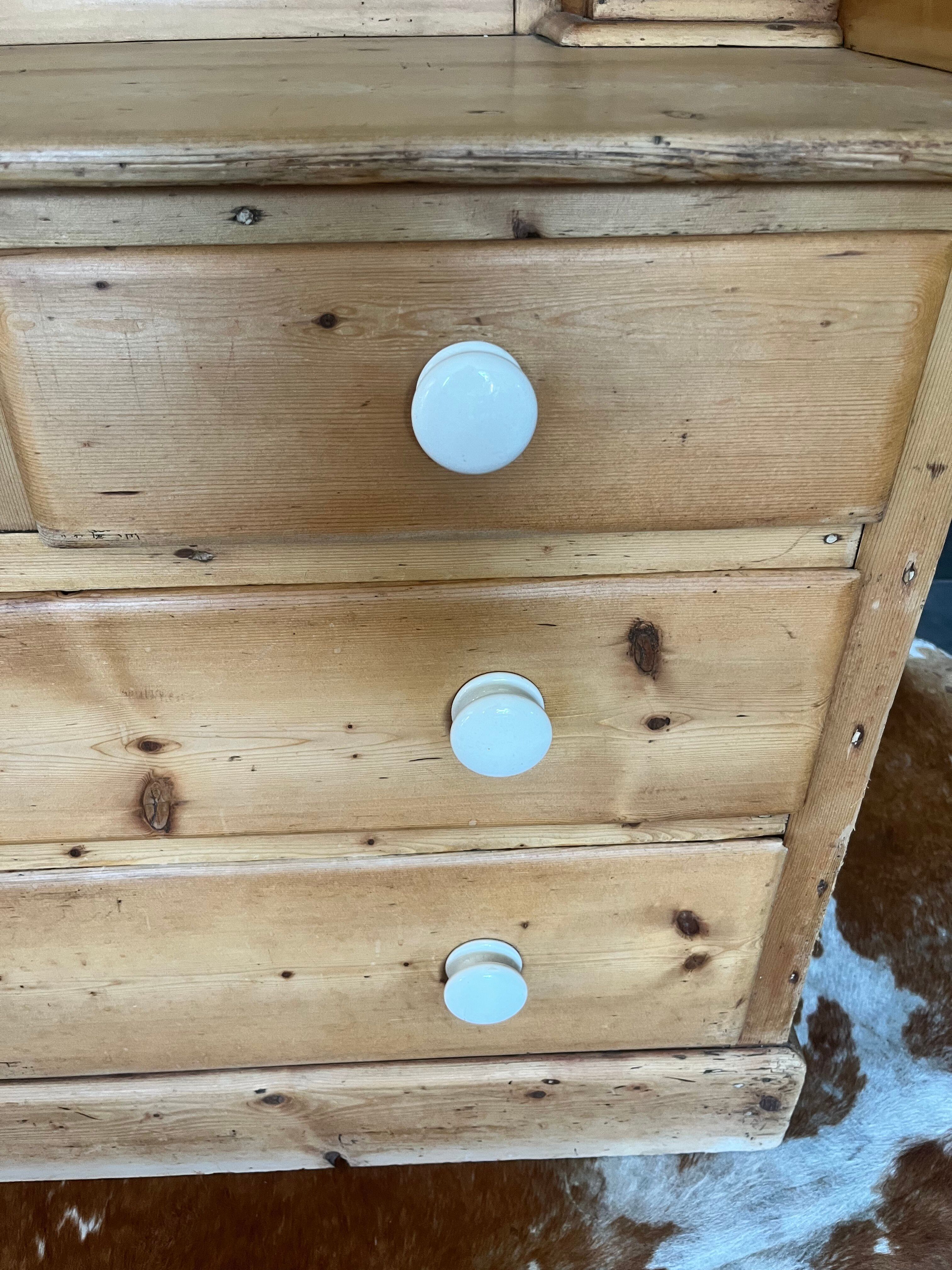 English commode