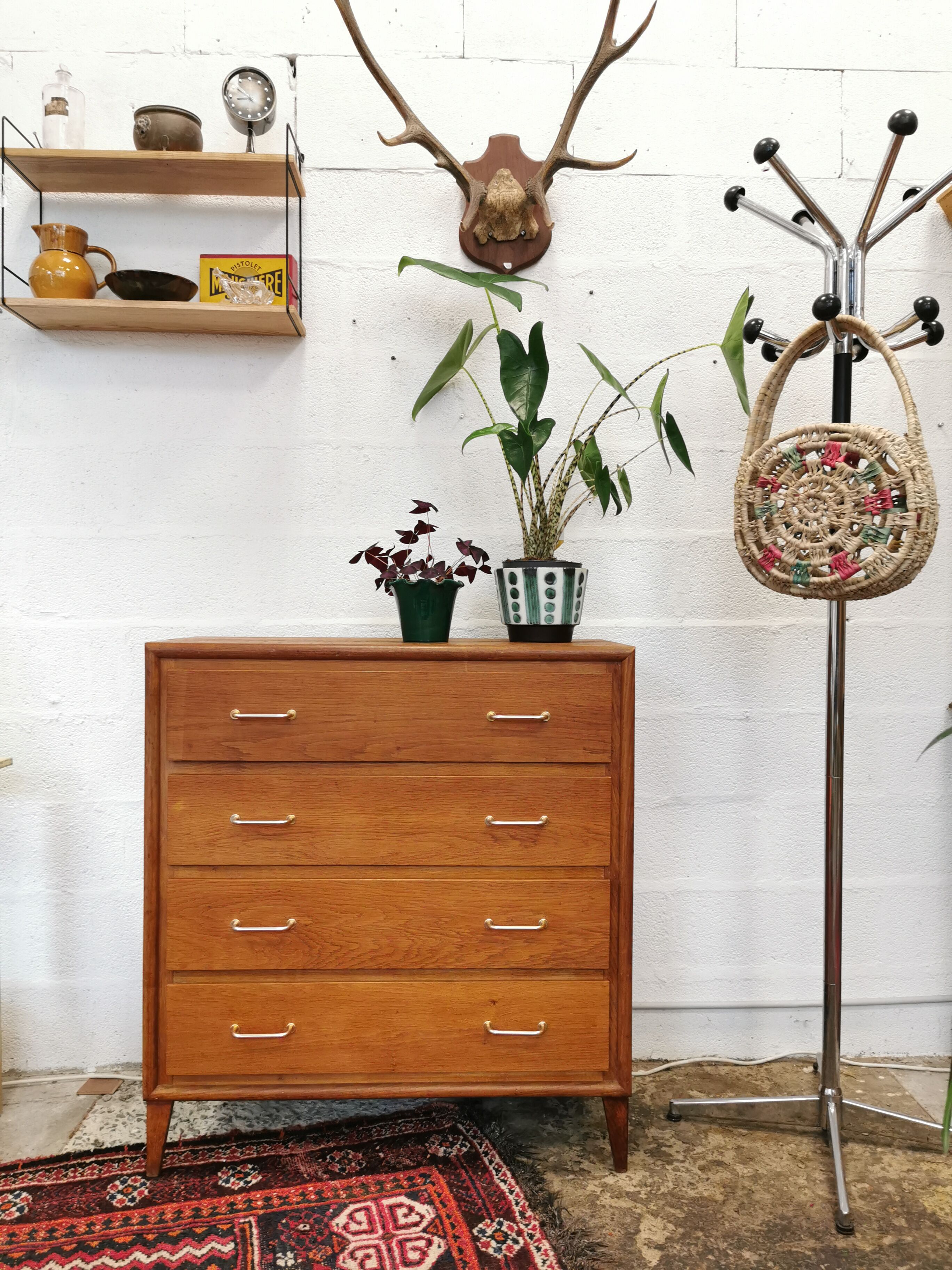 Vintage chest of drawers