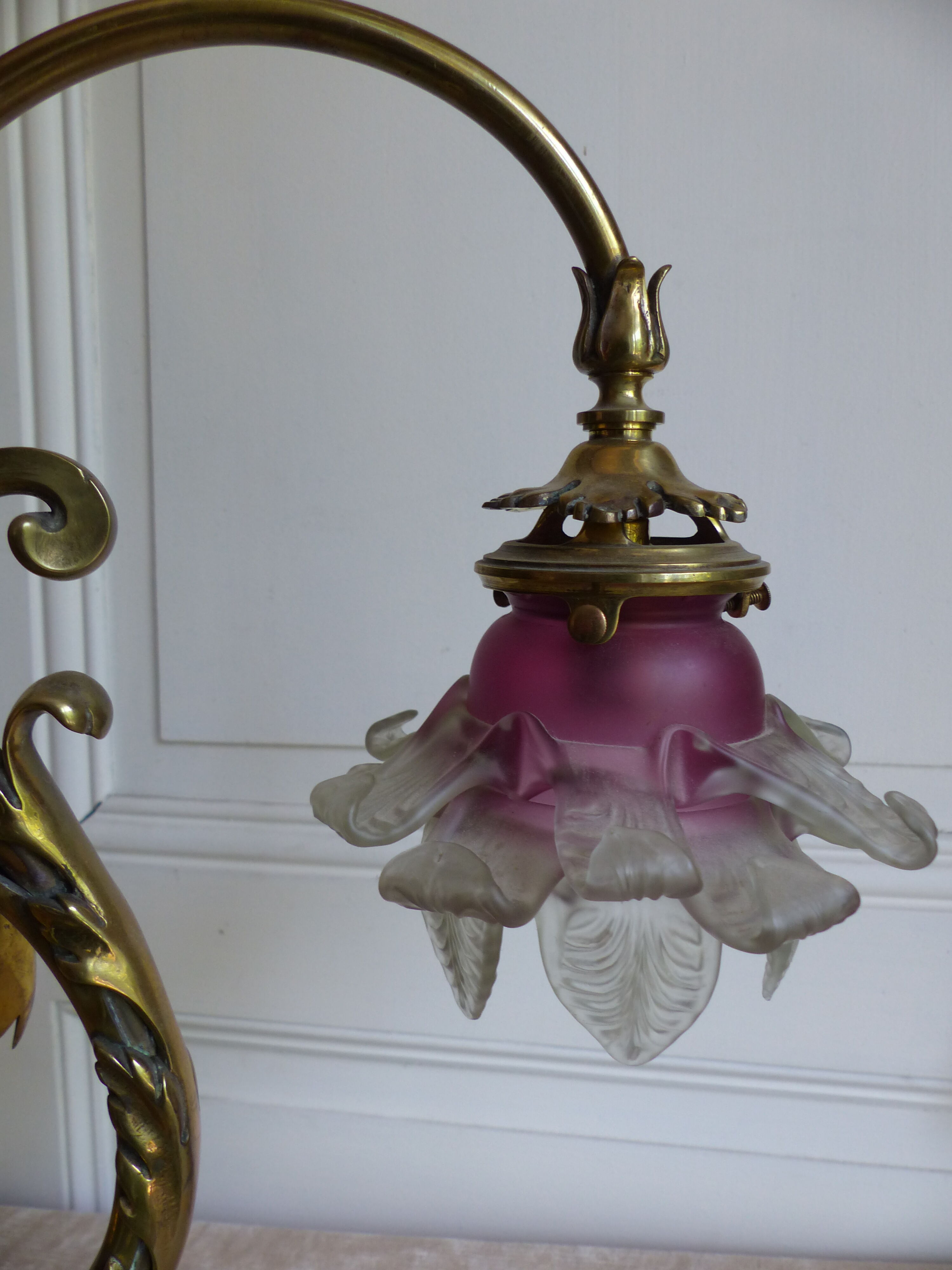 Bronze desk or living room lamp