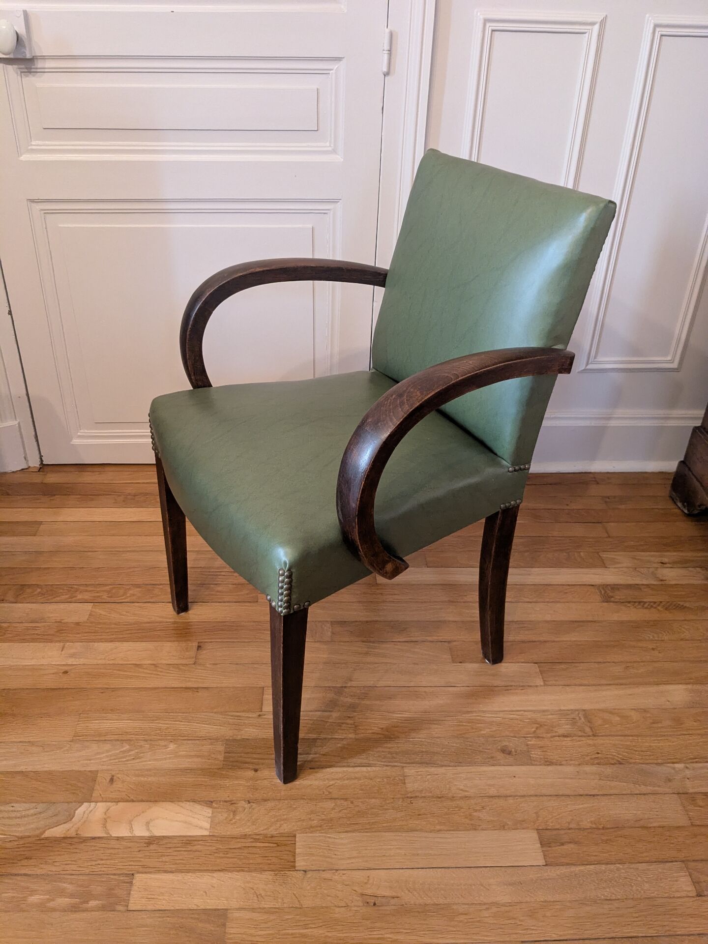 Bridge armchair