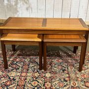 Set of 3 nesting tables in teak from the 1970s.