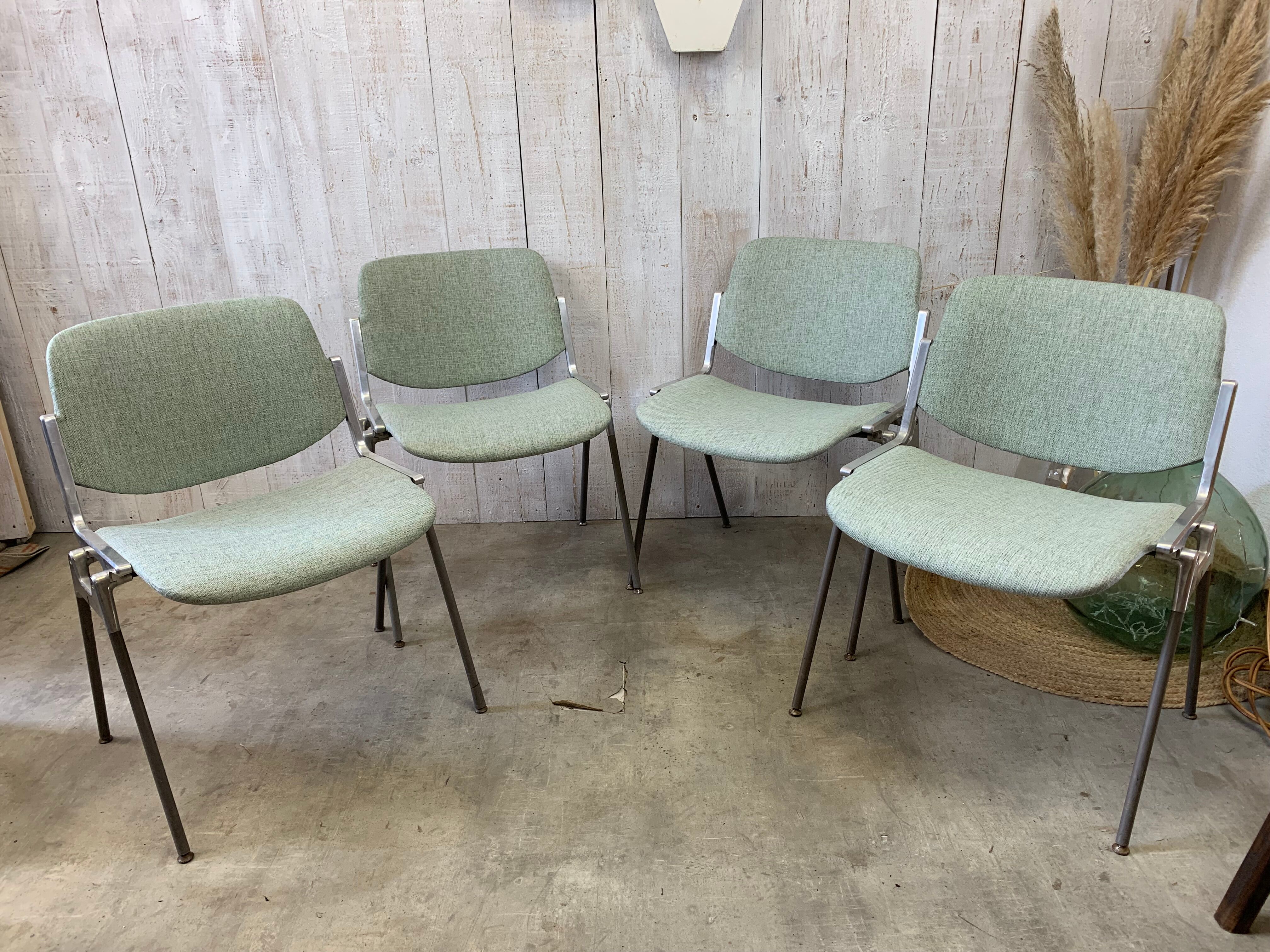Series of 4 chairs by Giancarlo Piretti, Castelli 70