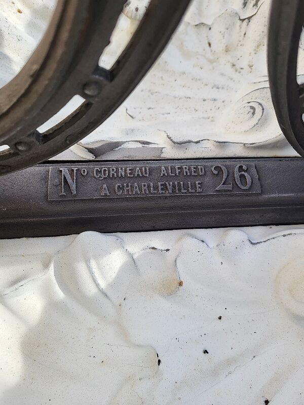Cast iron coat rack n26 corneau Alfred in Charleville