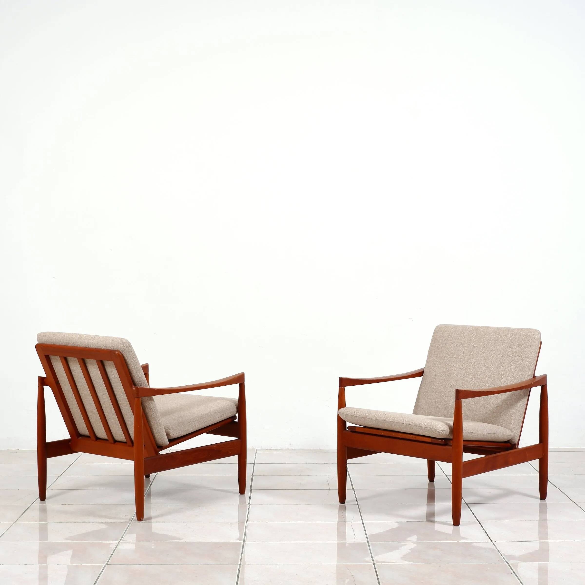 2 chaises longues en teck par Skive Mobelfabrik