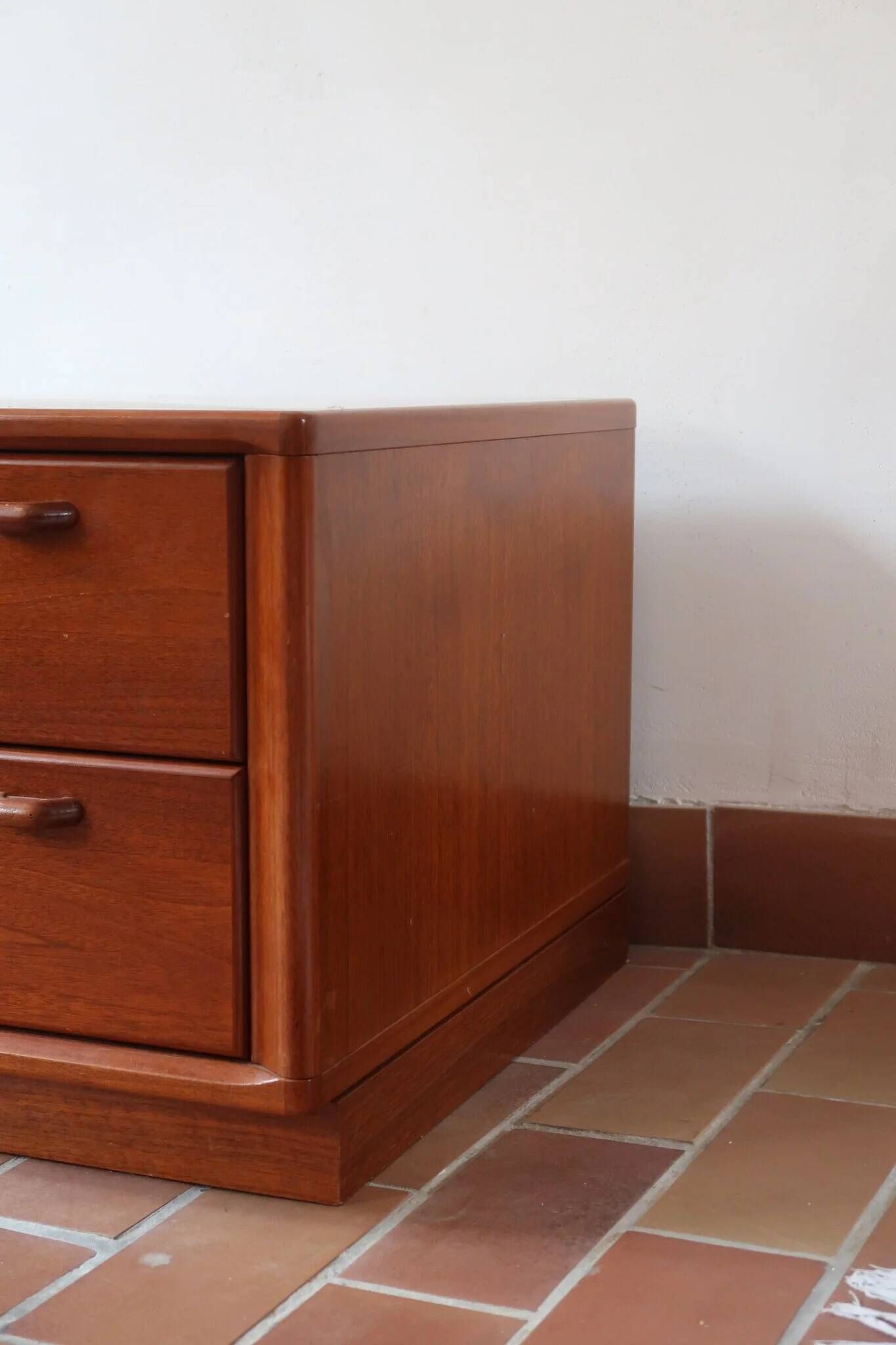 Small piece of furniture with 2 drawers in teak, bedside table or end table.