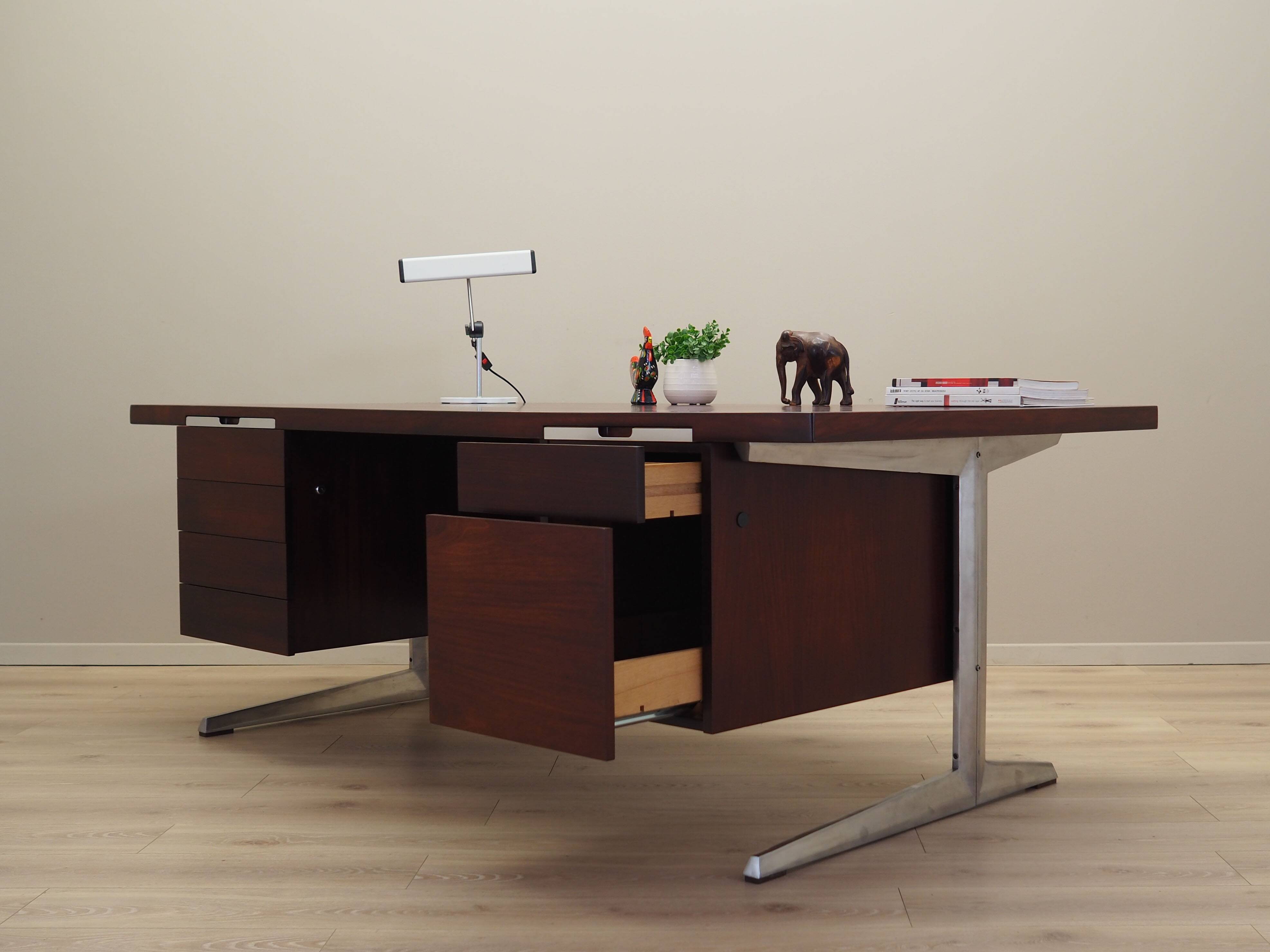 Bureau en palissandre, design danois, années 1970, designer : Marius Byrialsen, fabricant : Nipu Møbler