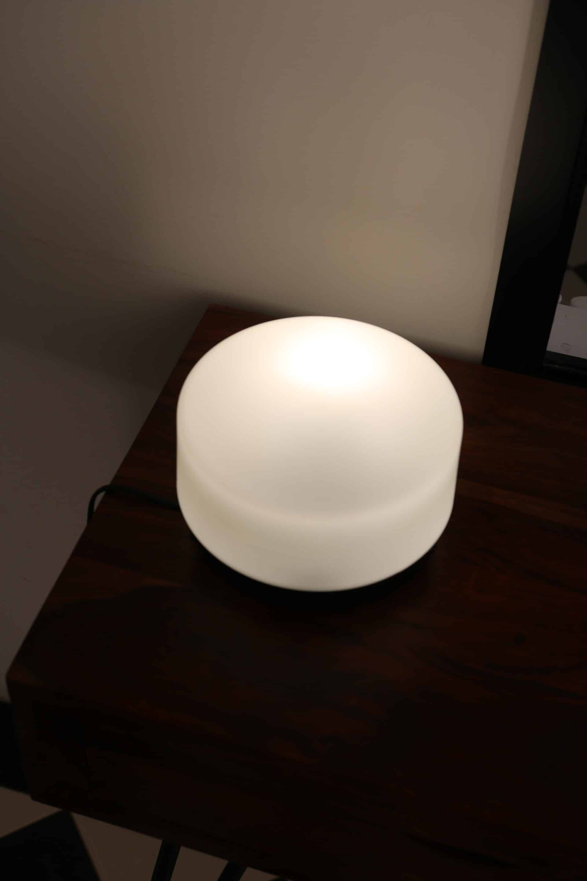 Vintage opaline bakelite globe light, Vianne