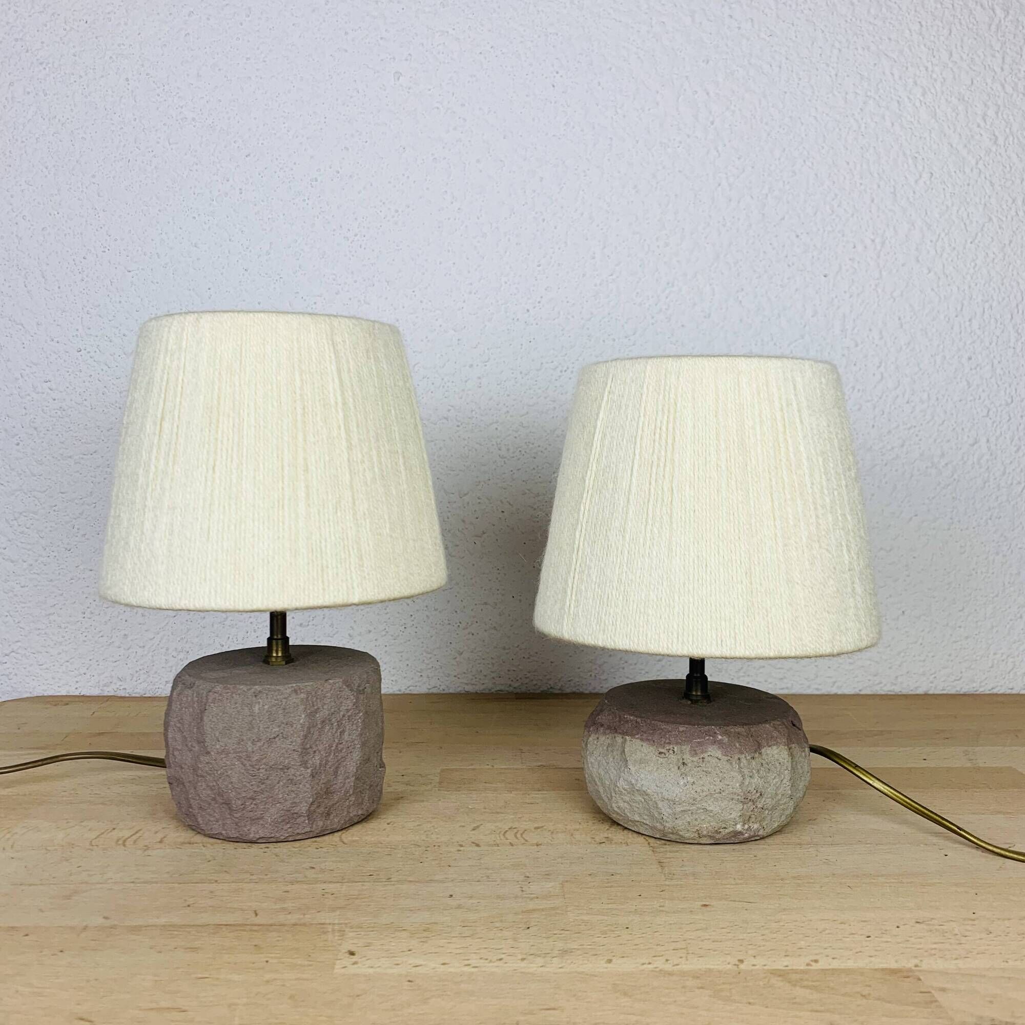 Pair of brutalist lamps in pink stoneware and wool lampshade, 1970