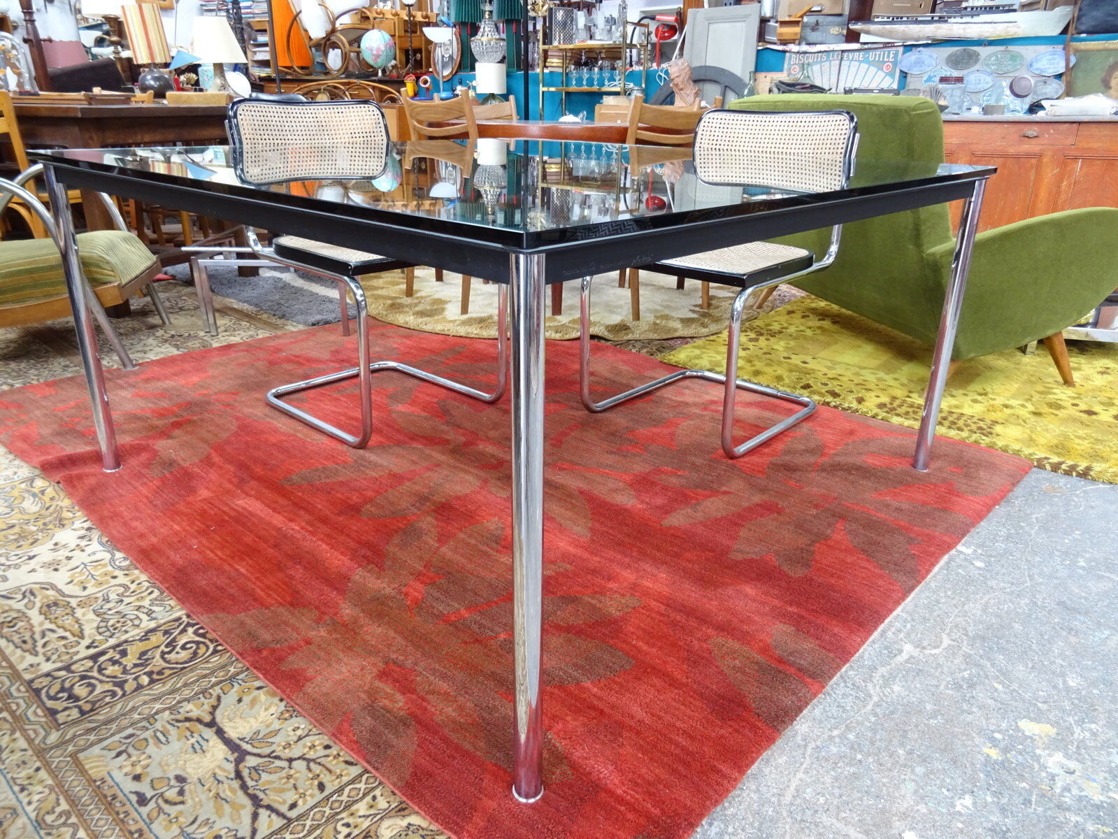 Table haute LC10 Le Corbusier édition Cassina