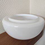 Opaline globe, diameter 20 cm