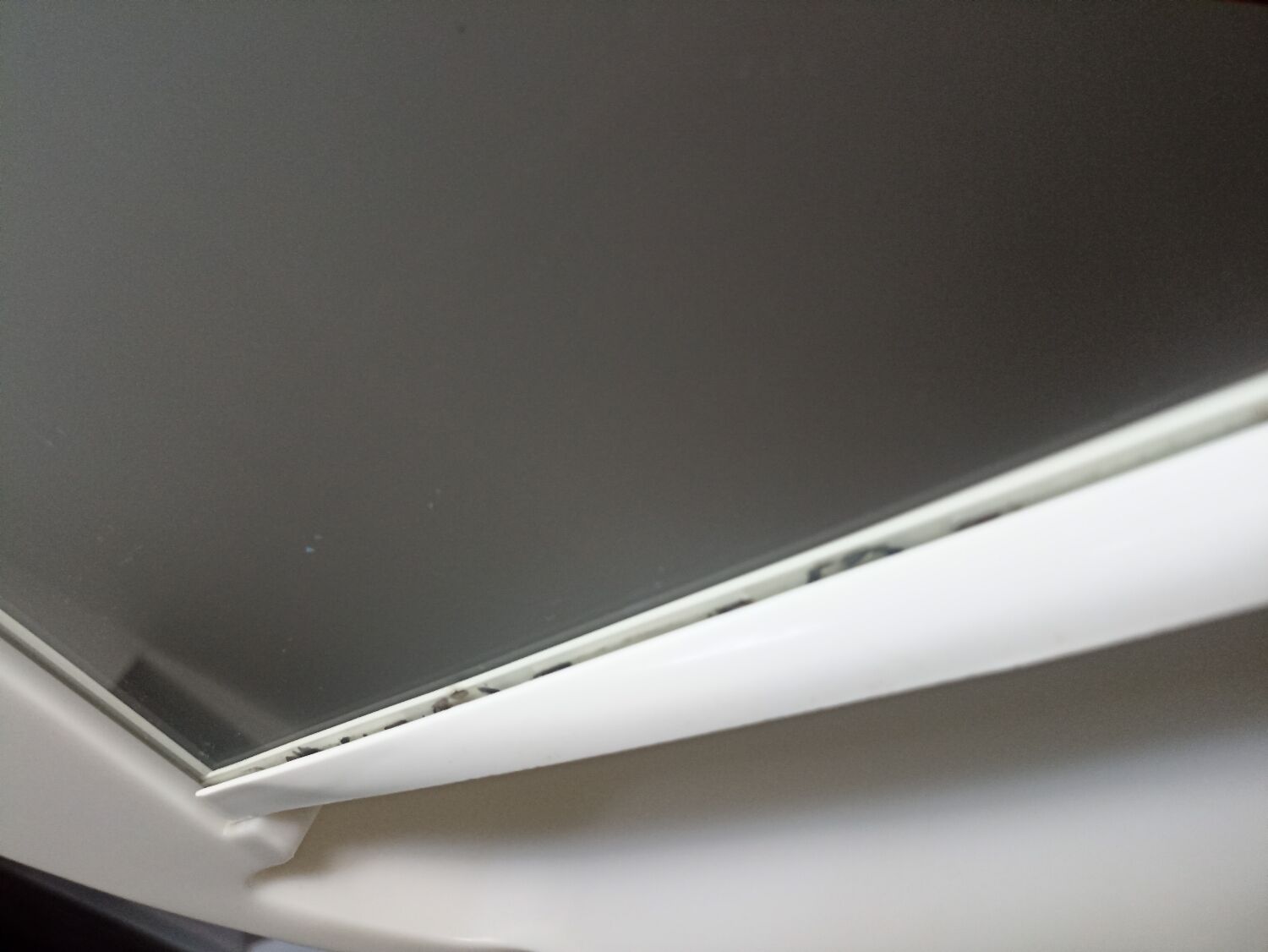 Illuminated mirror bathroom cabinet